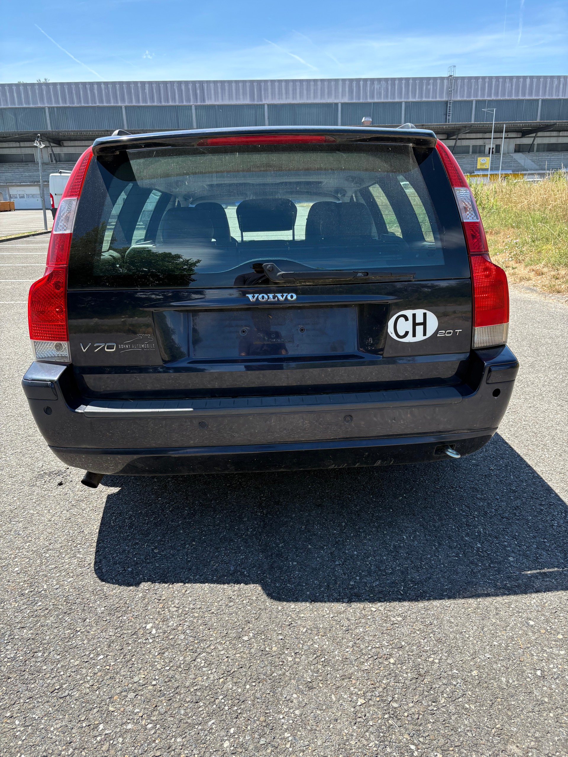VOLVO V70 2.0T Summum-image-4