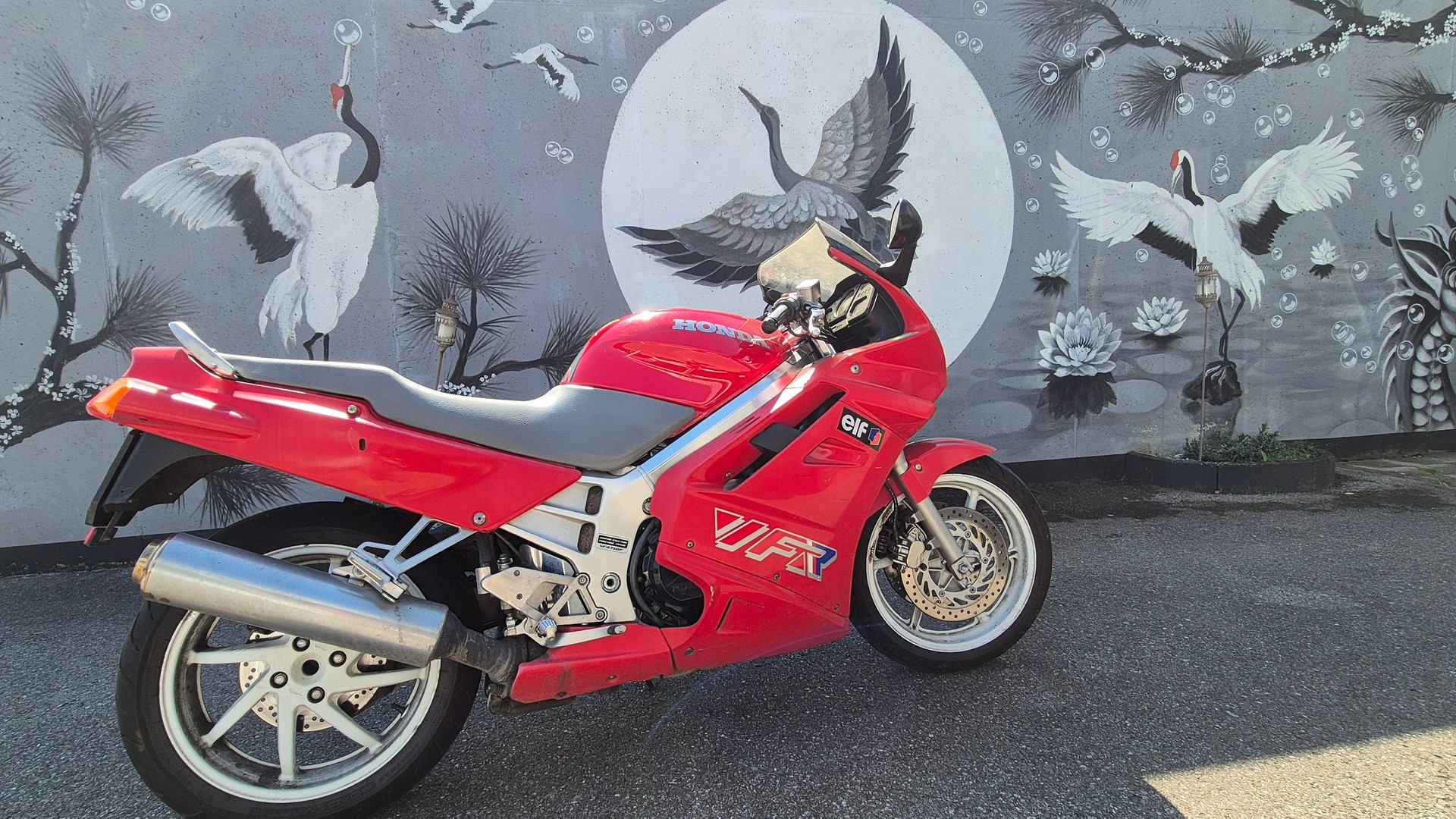 HONDA VFR 750-image-3