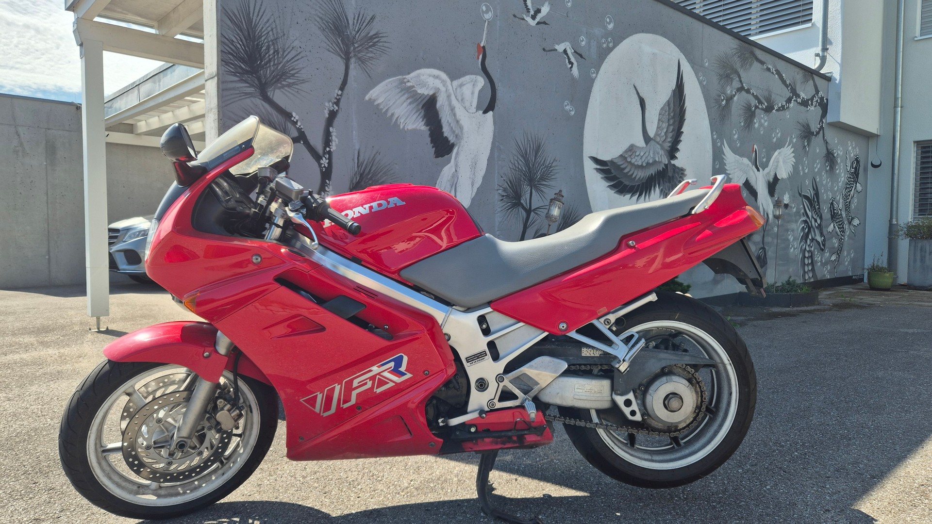 HONDA VFR 750-image-1