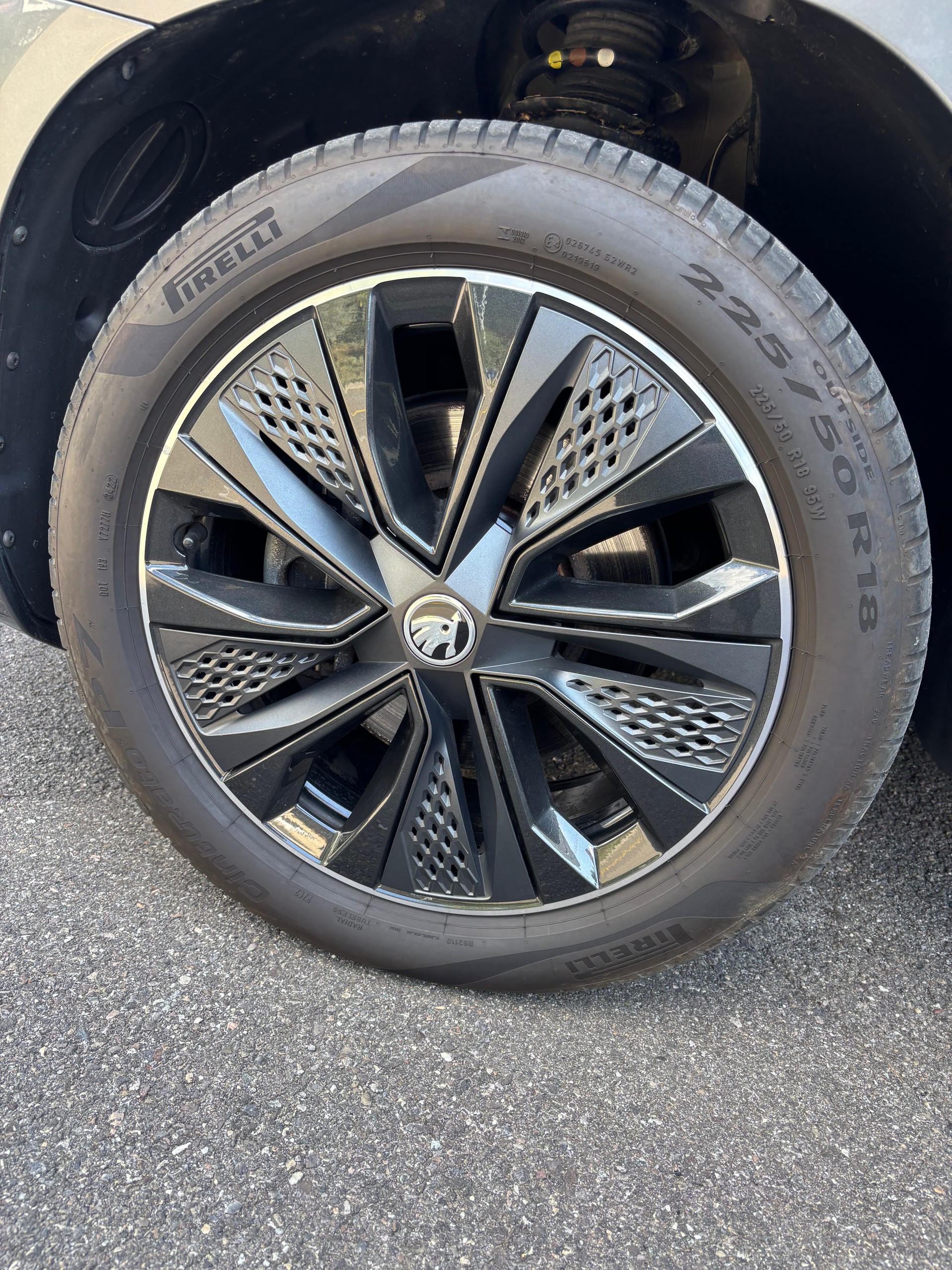 SKODA Karoq 2.0 TSI SportLine 4x4 DSG-image-3
