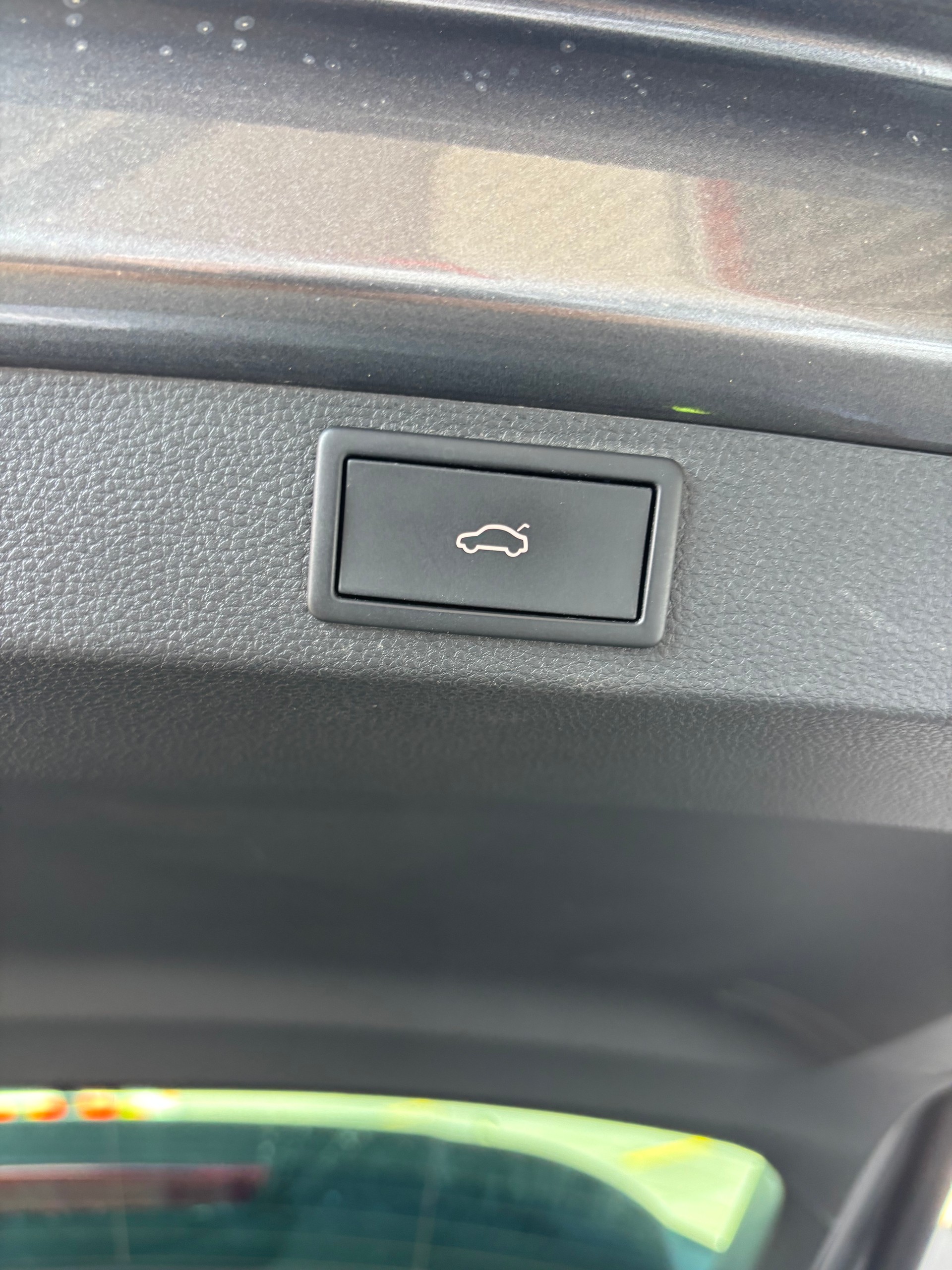 SKODA Karoq 2.0 TSI SportLine 4x4 DSG-image-13