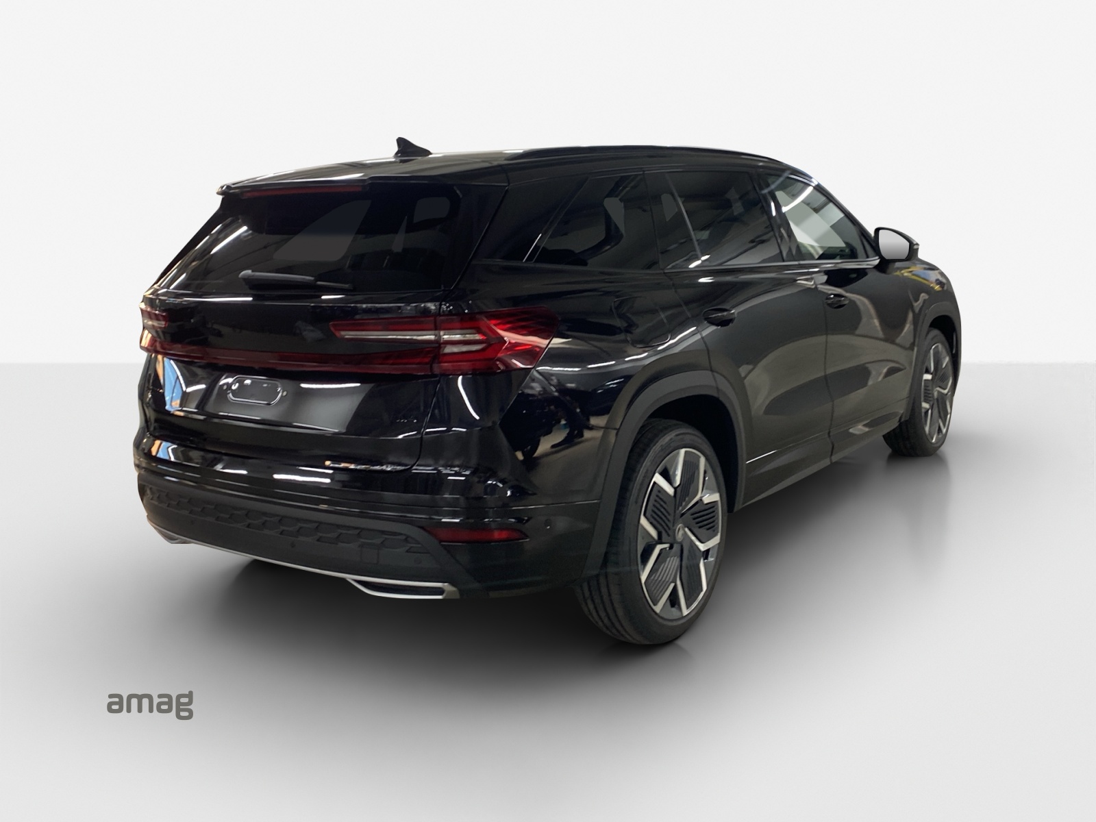 SKODA Kodiaq Sportline 2.0TSI 204PS 7DSG4x4-image-4