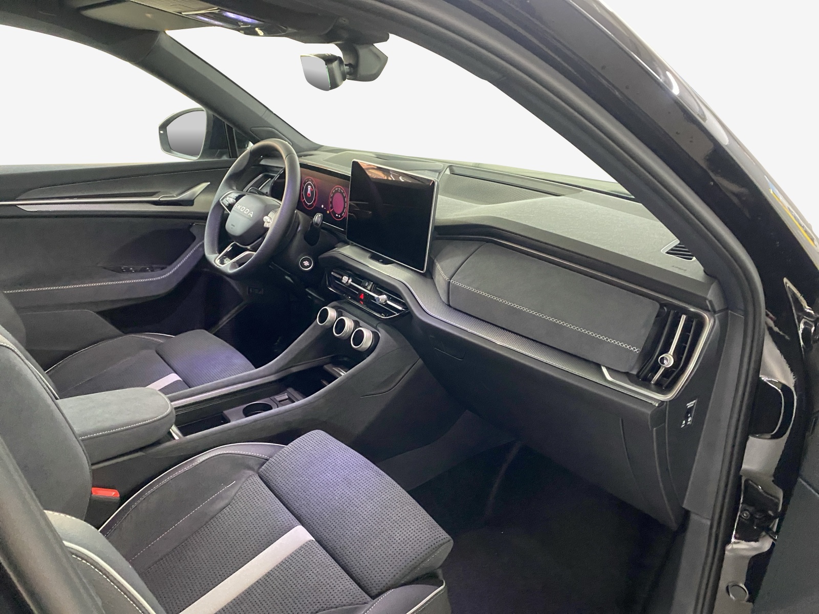 SKODA Kodiaq Sportline 2.0TSI 204PS 7DSG4x4-image-12