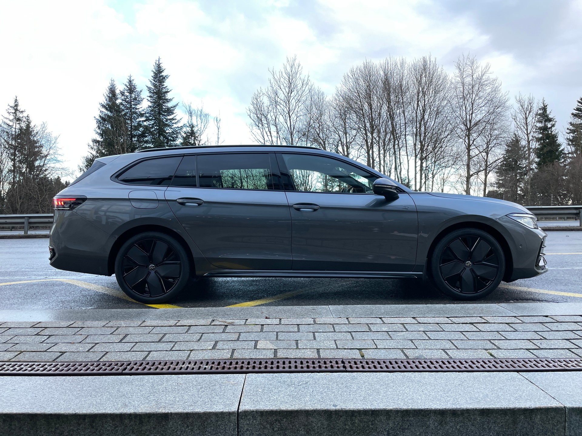 VW Passat Variant 2.0 TDI evo R-Line 4 Motion DSG-showroom-element-3