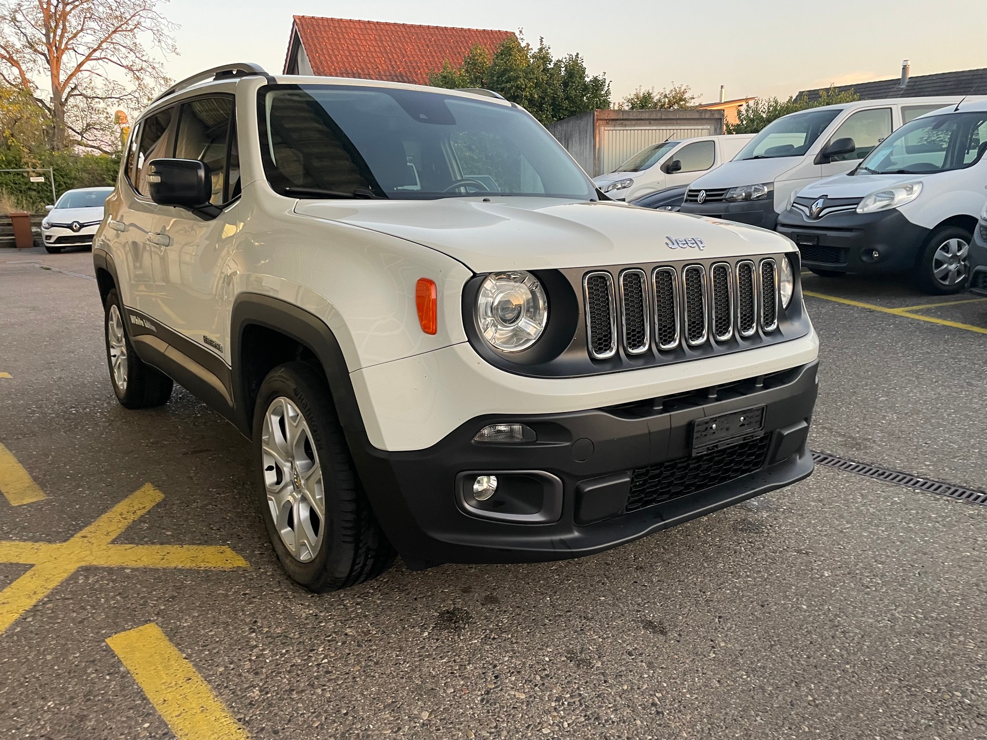 JEEP Renegade 2.0 CRD Limited AWD + Low Range 9ATX-image-2