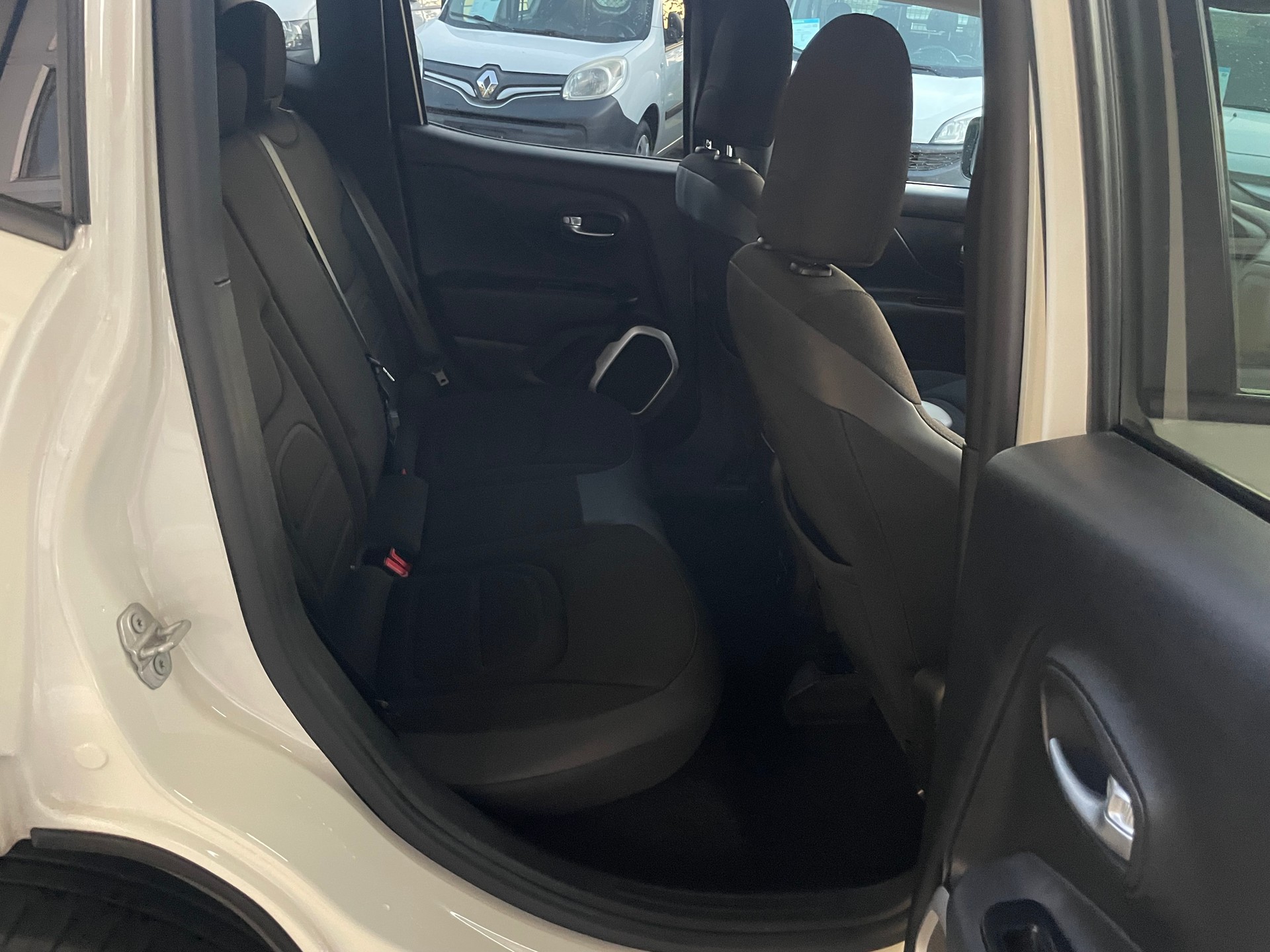 JEEP Renegade 2.0 CRD Limited AWD + Low Range 9ATX-image-12
