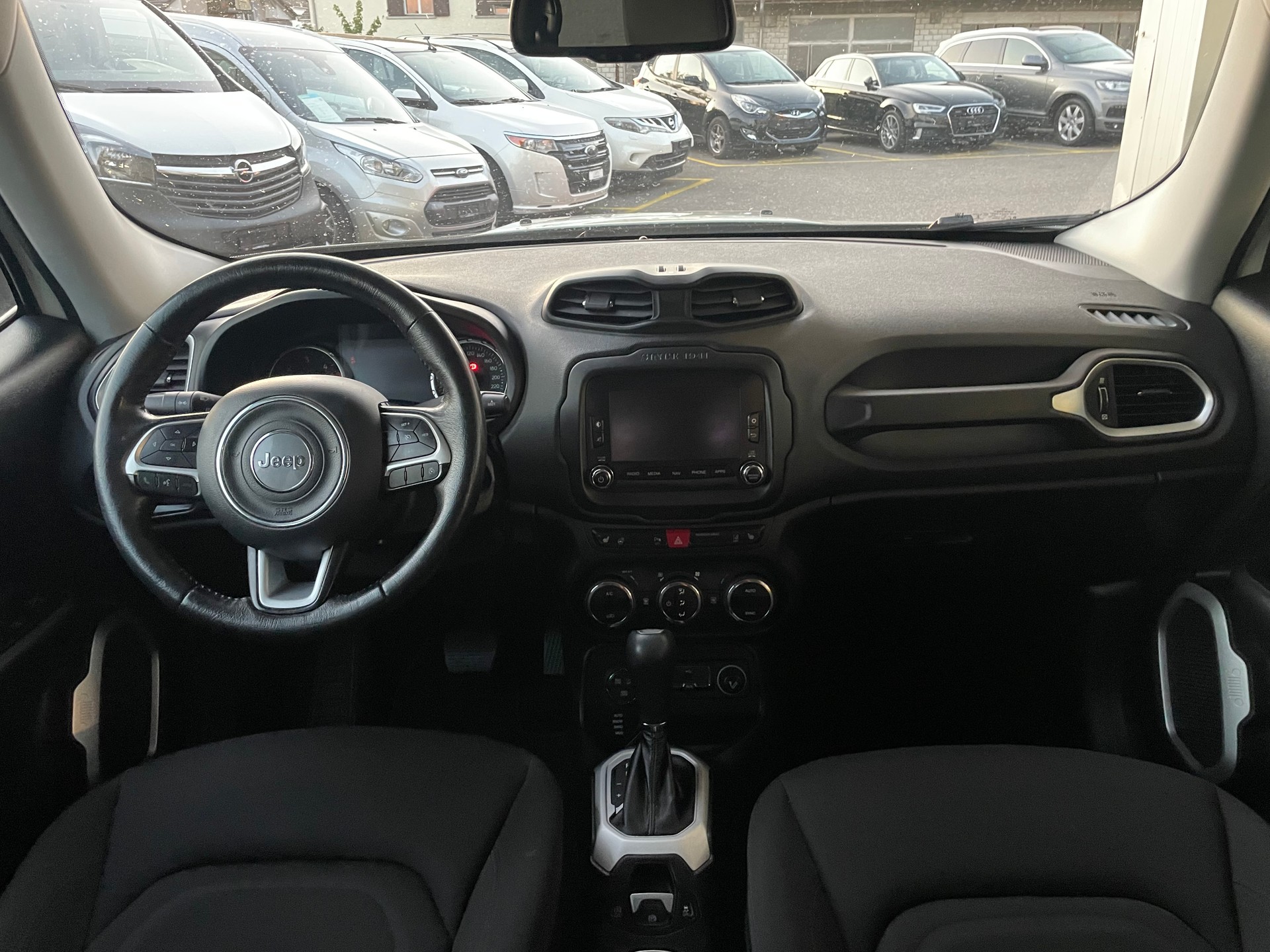 JEEP Renegade 2.0 CRD Limited AWD + Low Range 9ATX-image-8