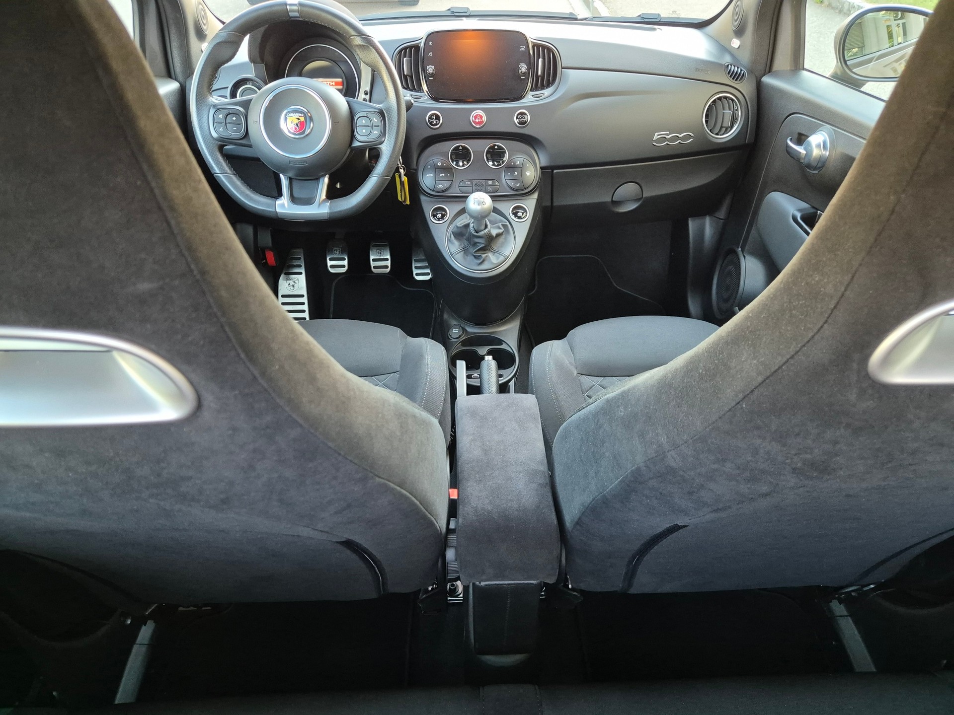 FIAT 595 1.4 16V Turbo Abarth 595 Premium Xenon-image-10