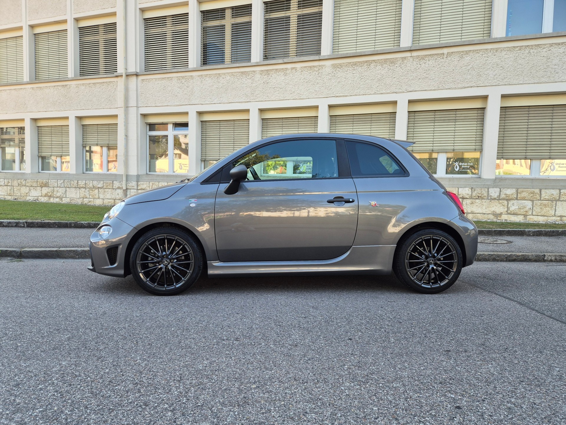 FIAT 595 1.4 16V Turbo Abarth 595 Premium Xenon-showroom-element-1