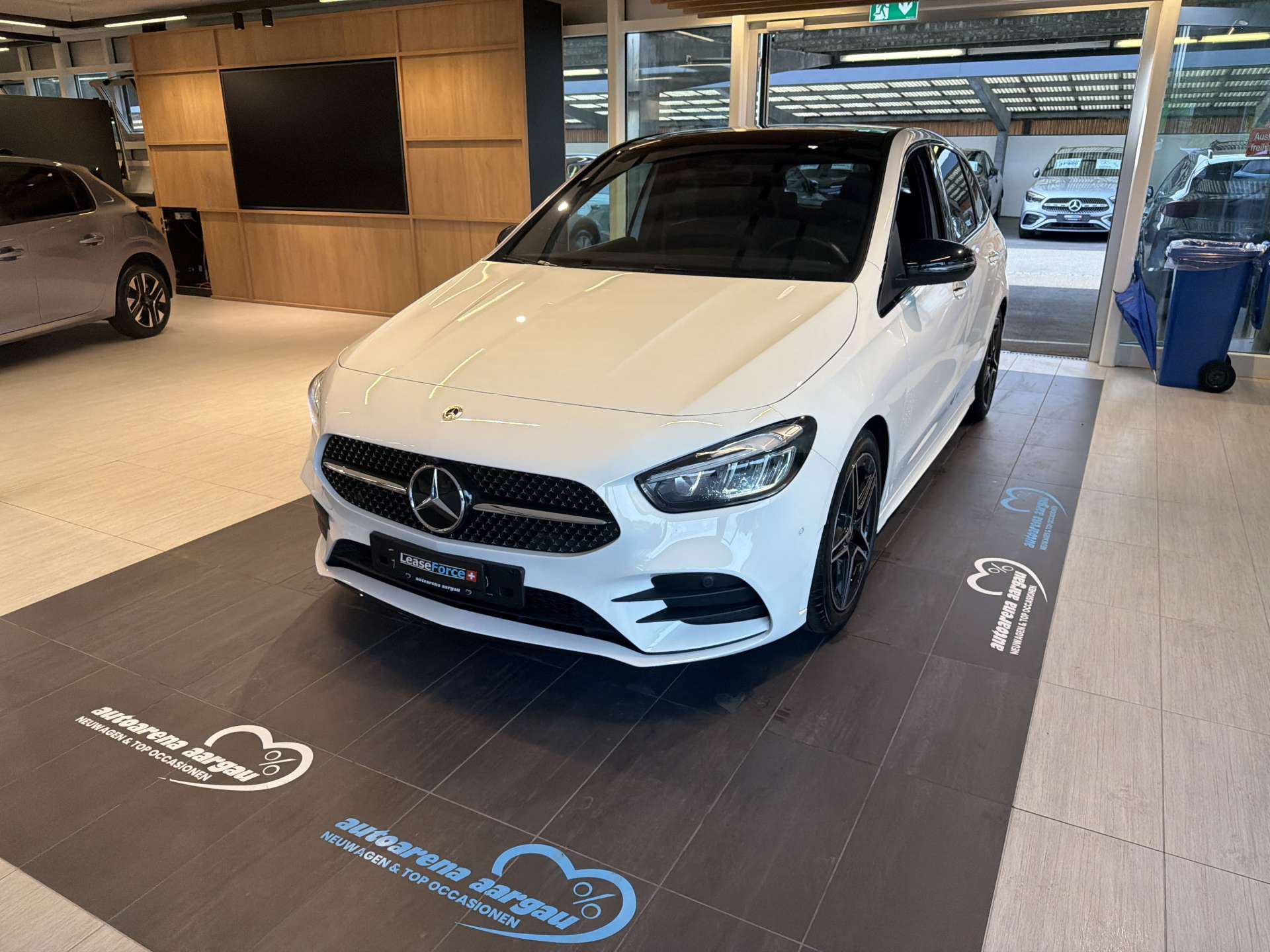 MERCEDES-BENZ B 250 4Matic AMG-Line 224PS DCT-Automat