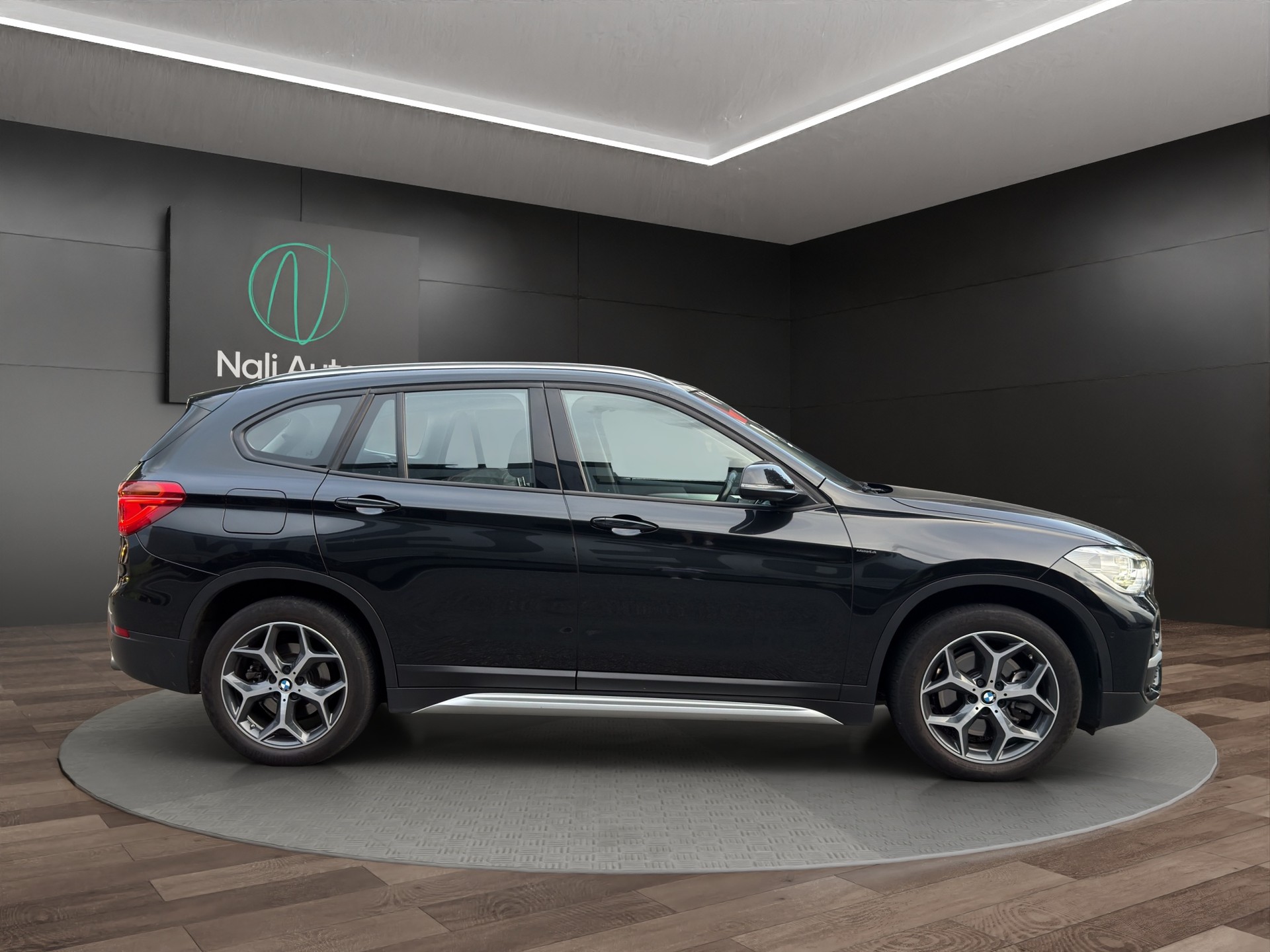 BMW X1 xDrive 20d xLine Steptronic-image-6