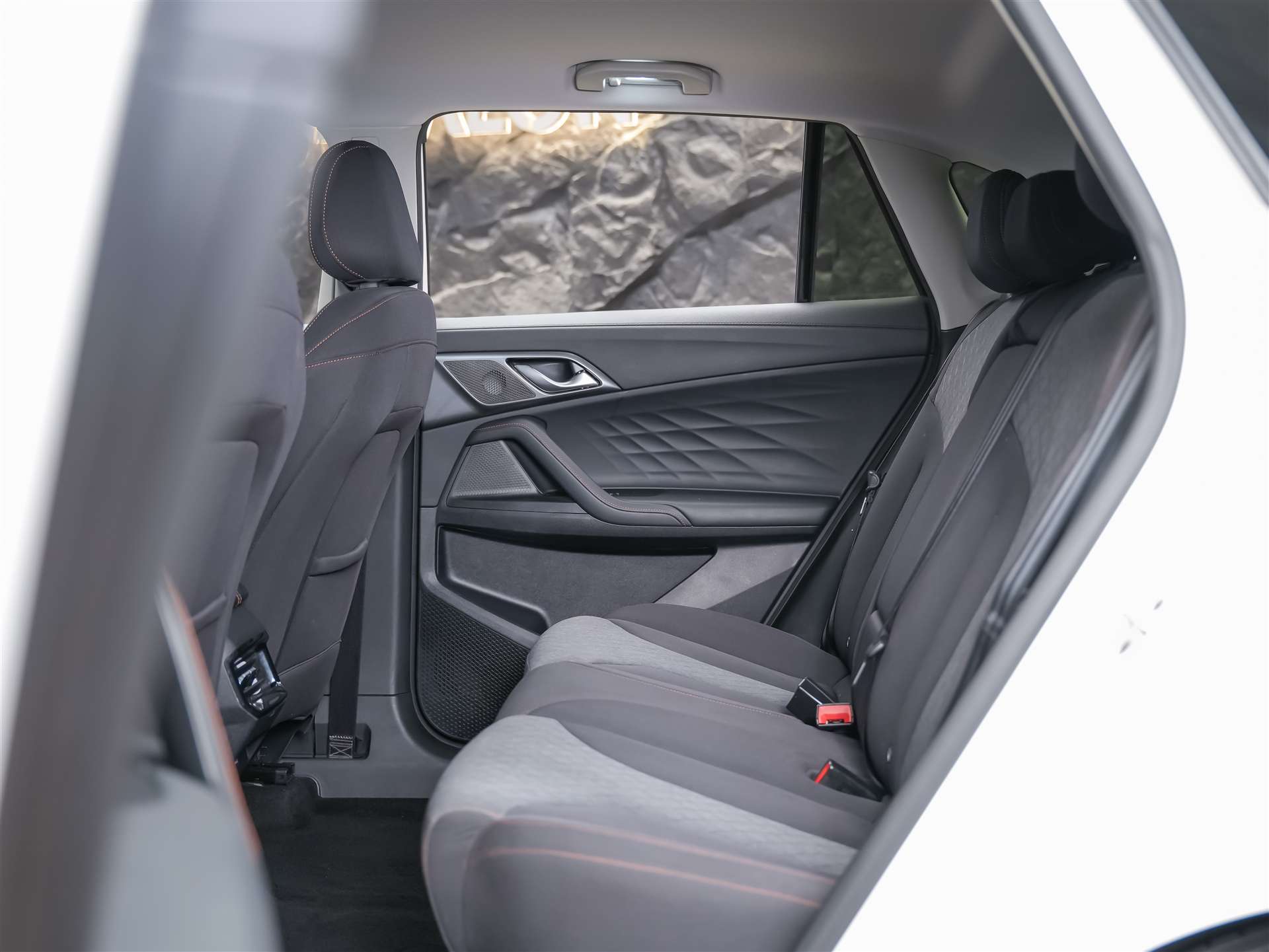 MG HS 1.5 T Comfort Automat *Werksgarantie*LED-Scheinwerfer*Assistenten*-image-11