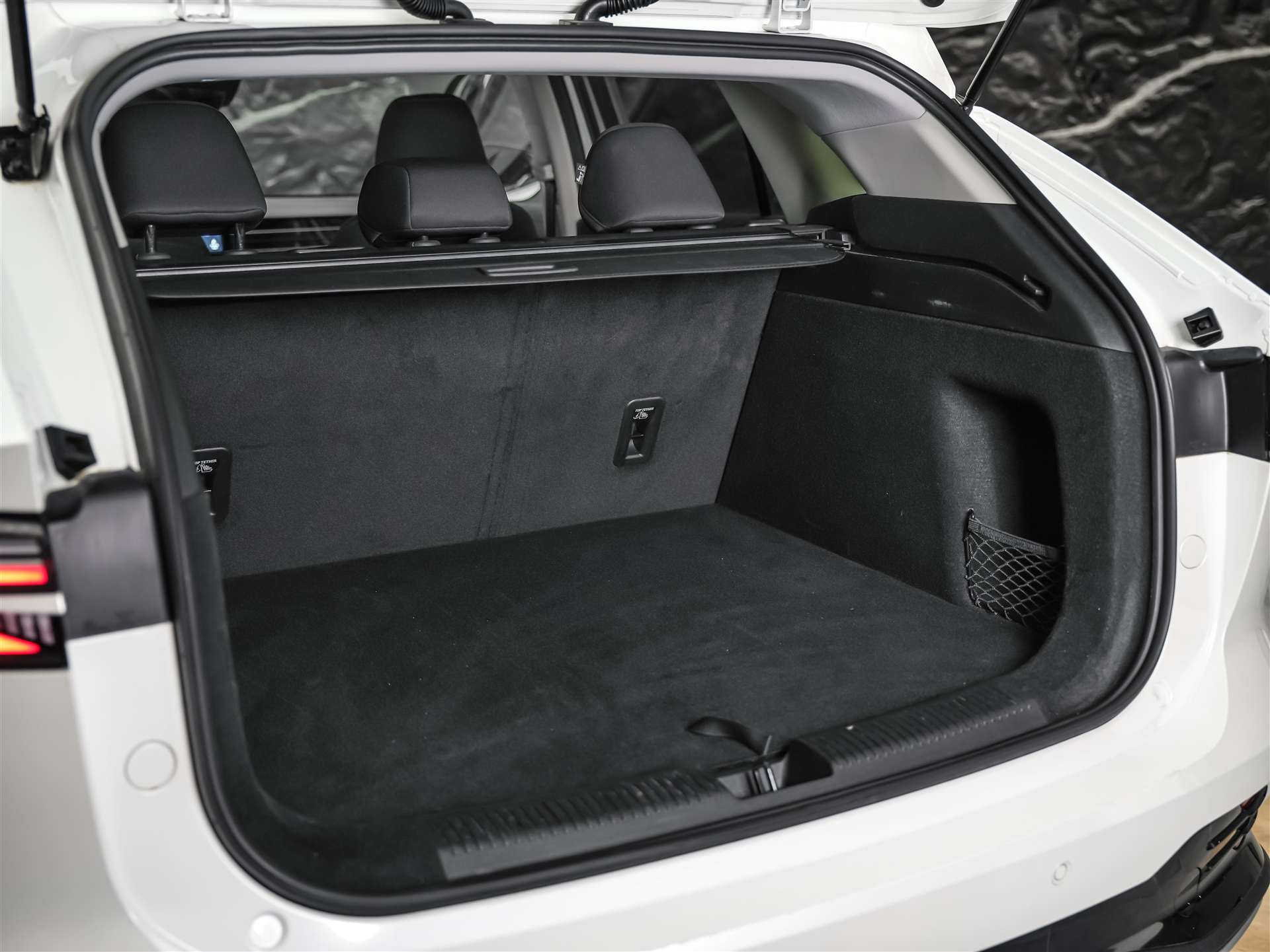 MG HS 1.5 T Comfort Automat *Werksgarantie*LED-Scheinwerfer*Assistenten*-image-35