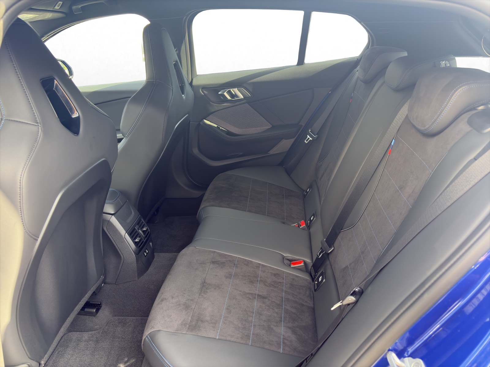 BMW 123 xDrive-image-13