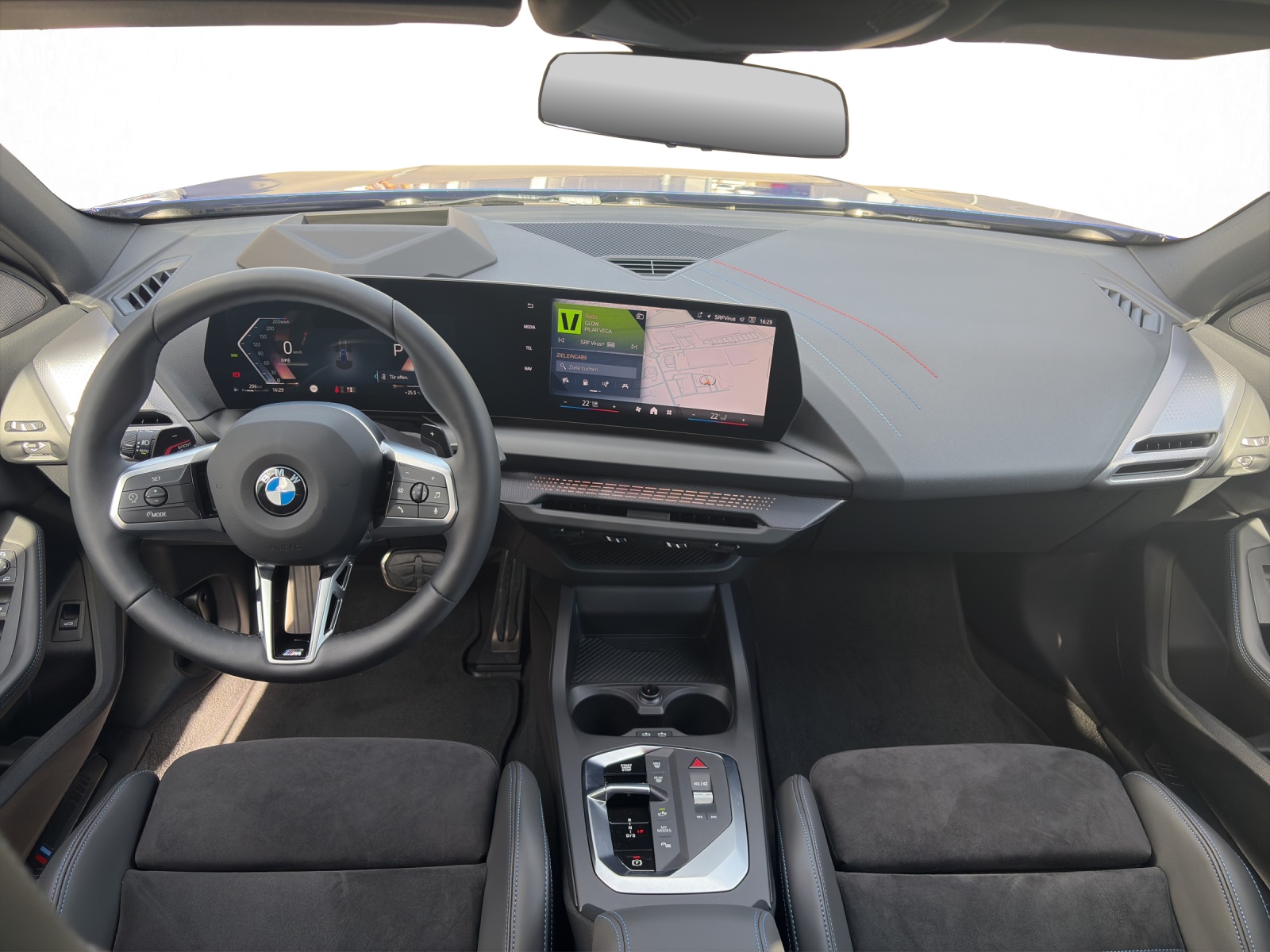 BMW 123 xDrive-image-12
