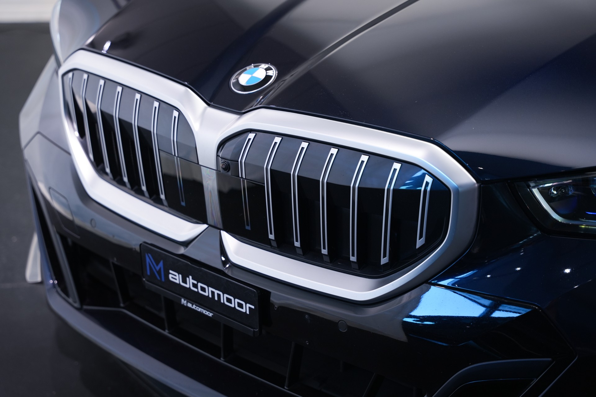 BMW 520d xDrive 48V M Sport Steptronic *Carbon* *Harman/Kardon* *Werksgarantie*-image-49