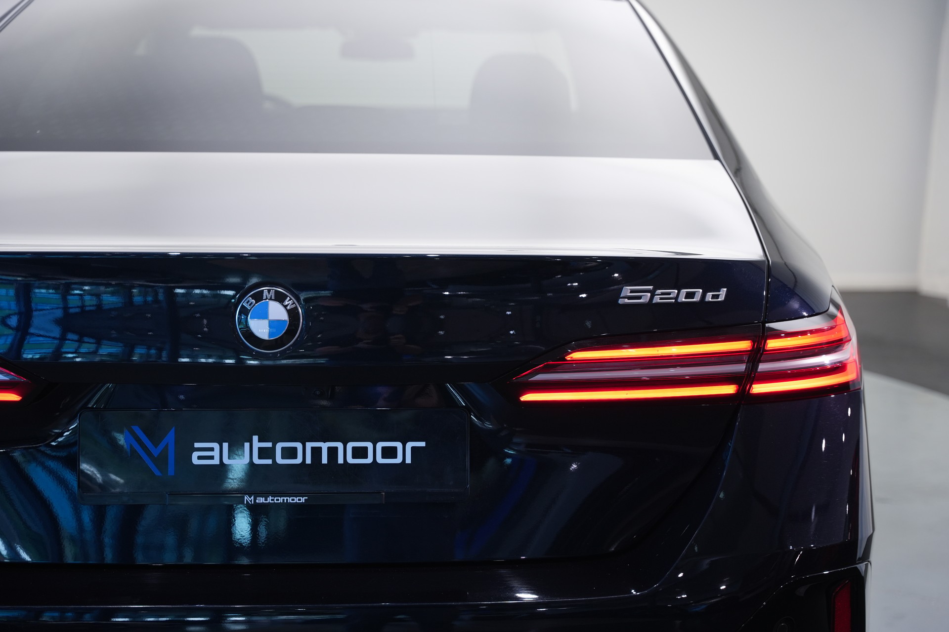 BMW 520d xDrive 48V M Sport Steptronic *Carbon* *Harman/Kardon* *Werksgarantie*-image-43
