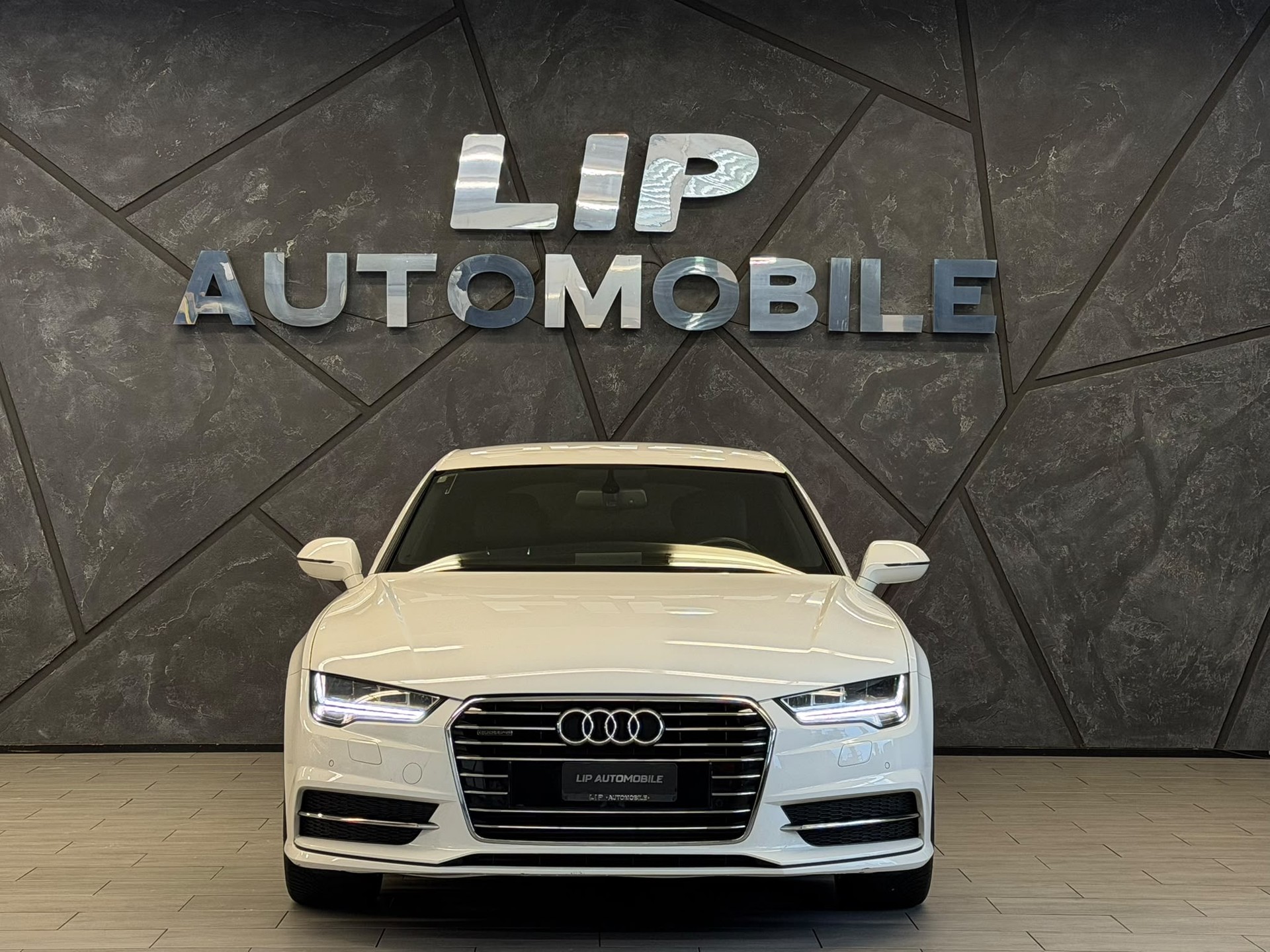 AUDI A7 Sportback 2.0 TFSI quattro S-tronic-showroom-element-1