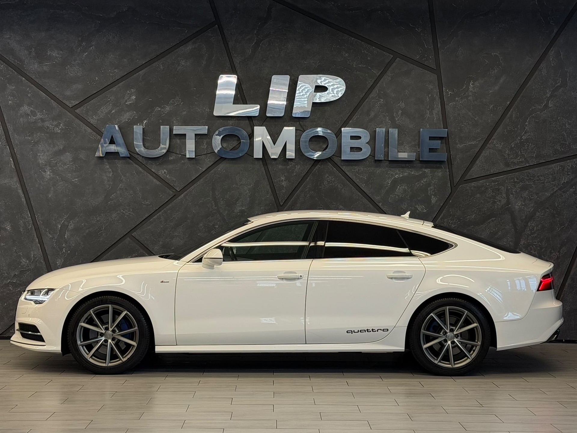 AUDI A7 Sportback 2.0 TFSI quattro S-tronic-showroom-element-3