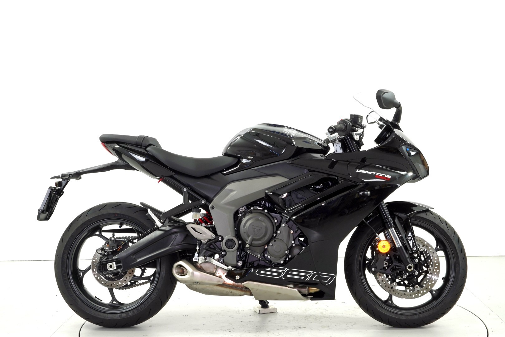 TRIUMPH Daytona 660 ABS-image-3