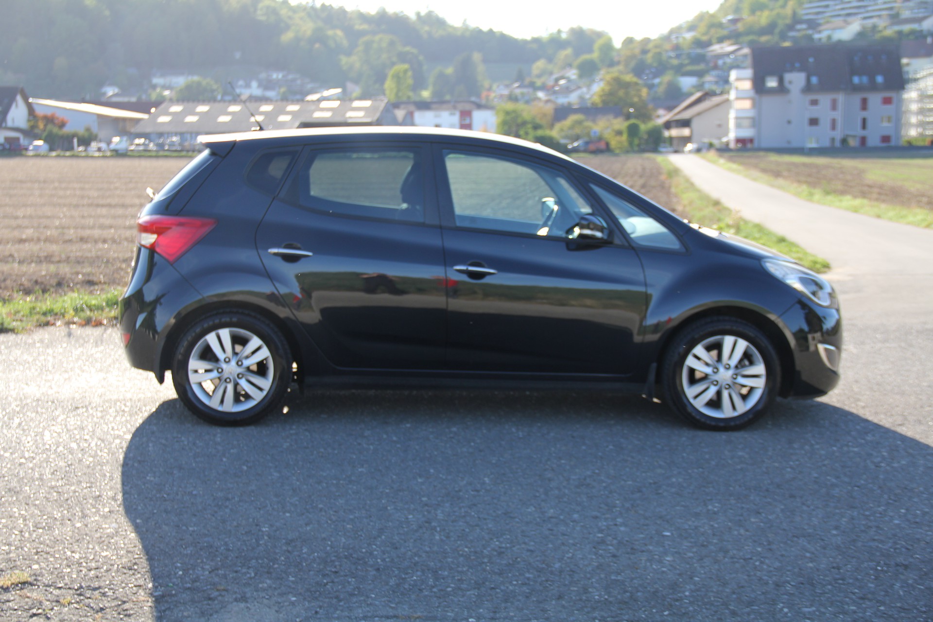 HYUNDAI iX20 1.4 Comfort-showroom-element-2