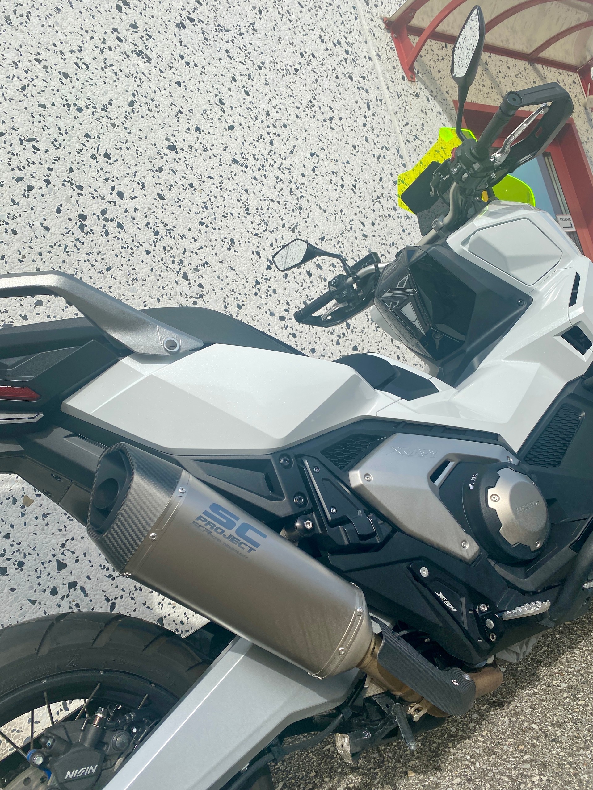 HONDA X-ADV 750-image-2
