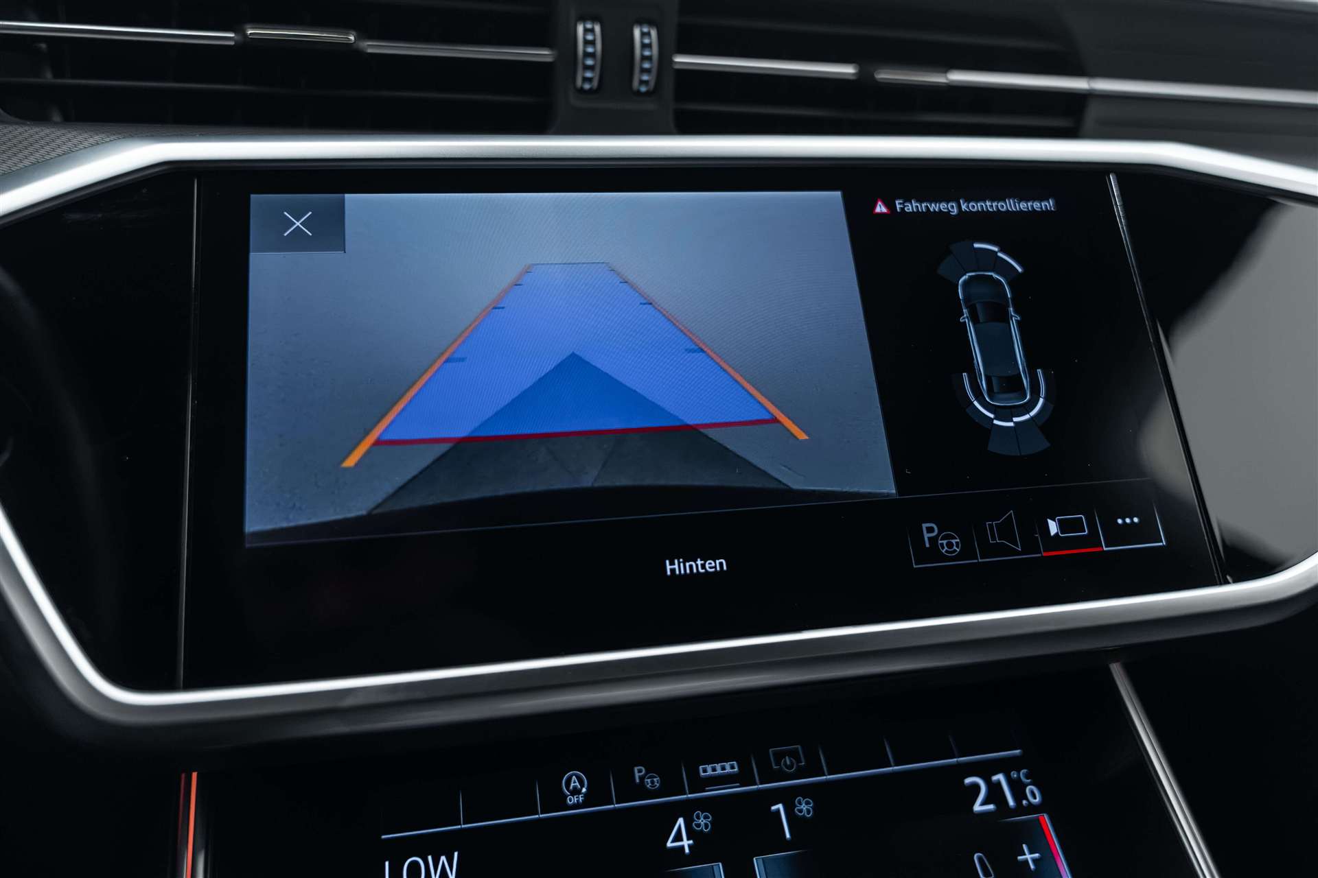 AUDI AUDI A6 Limousine 55 TFSI quattro S-tronic-image-18