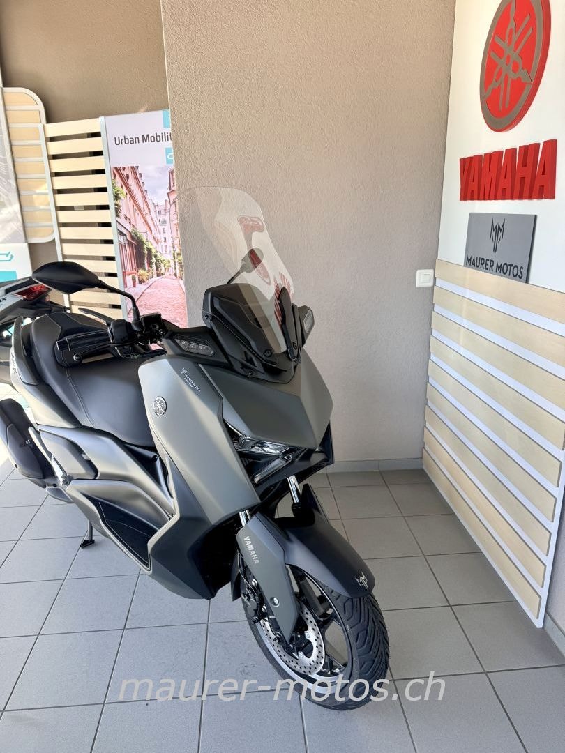 YAMAHA XMAX 125-image-2