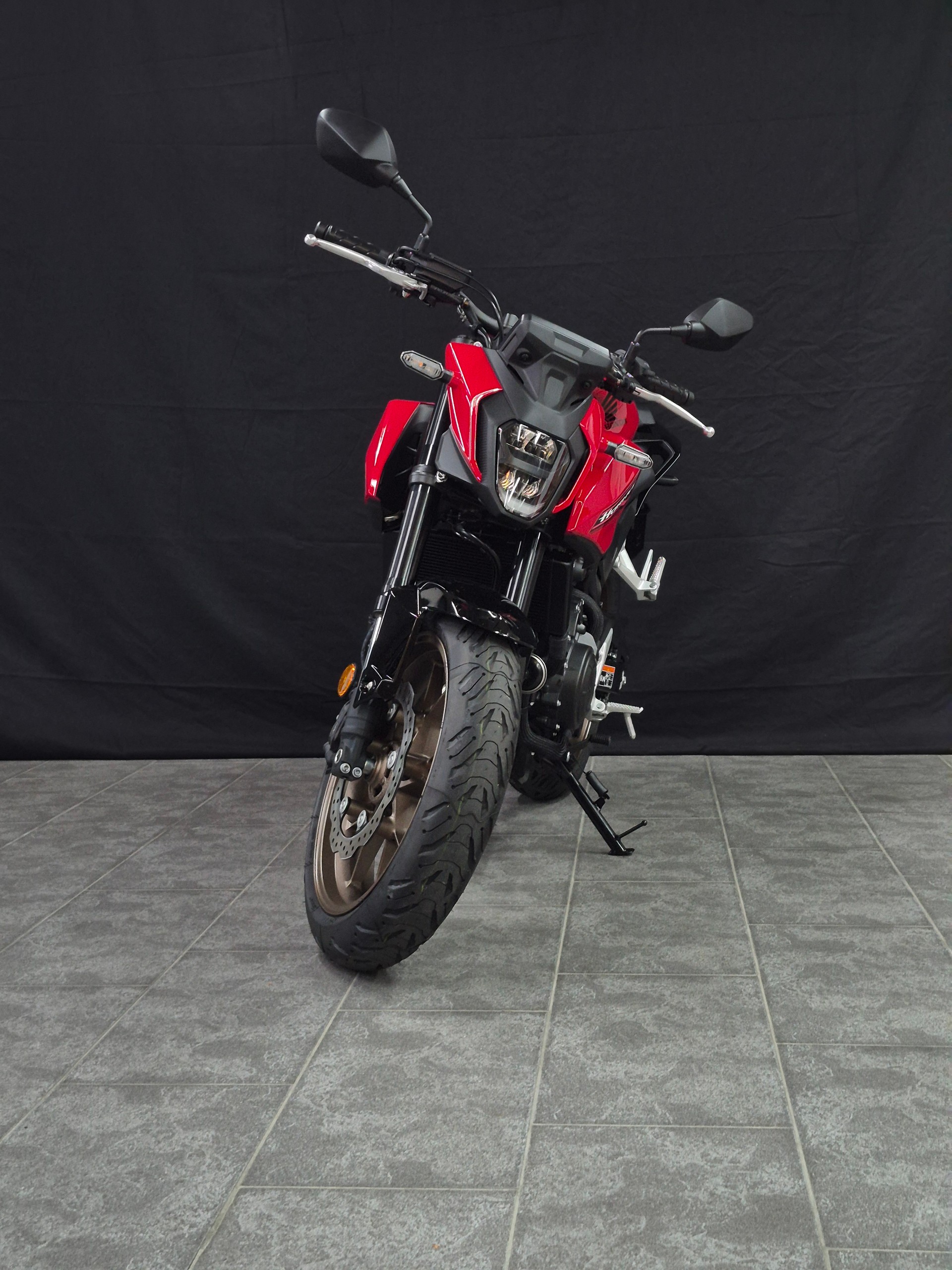 HONDA CB 500 Hornet E-Clutch-image-9