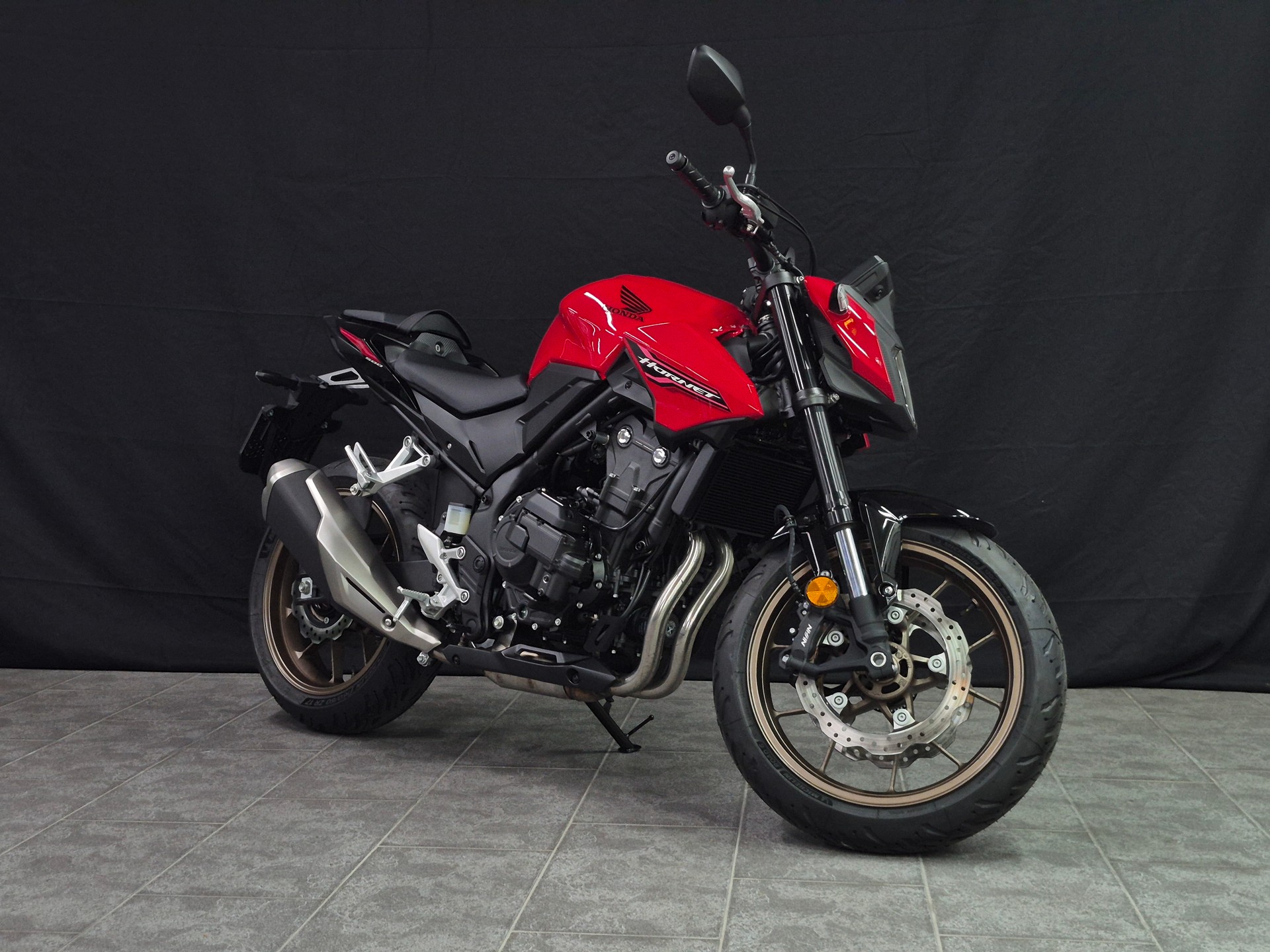 HONDA CB 500 Hornet E-Clutch-image-13