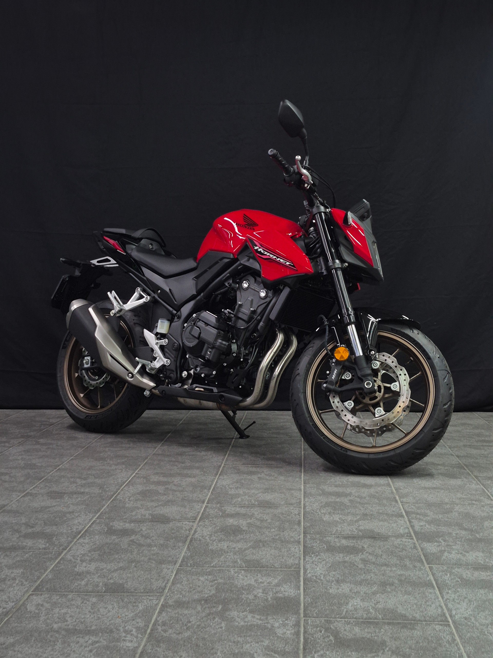 HONDA CB 500 Hornet E-Clutch-image-12