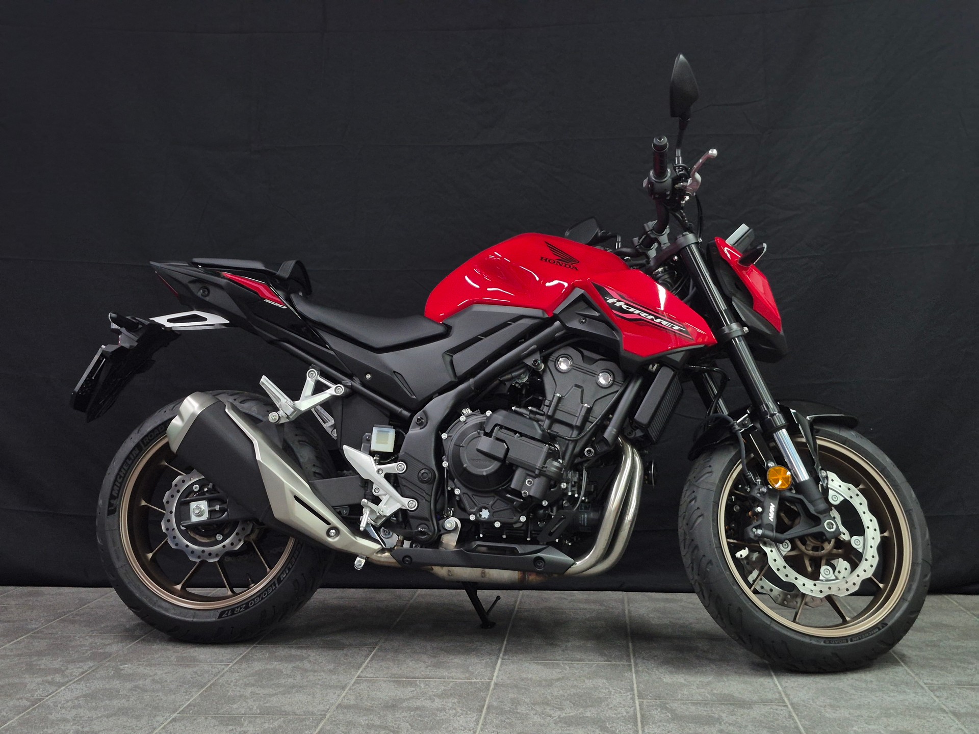 HONDA CB 500 Hornet E-Clutch-image-15