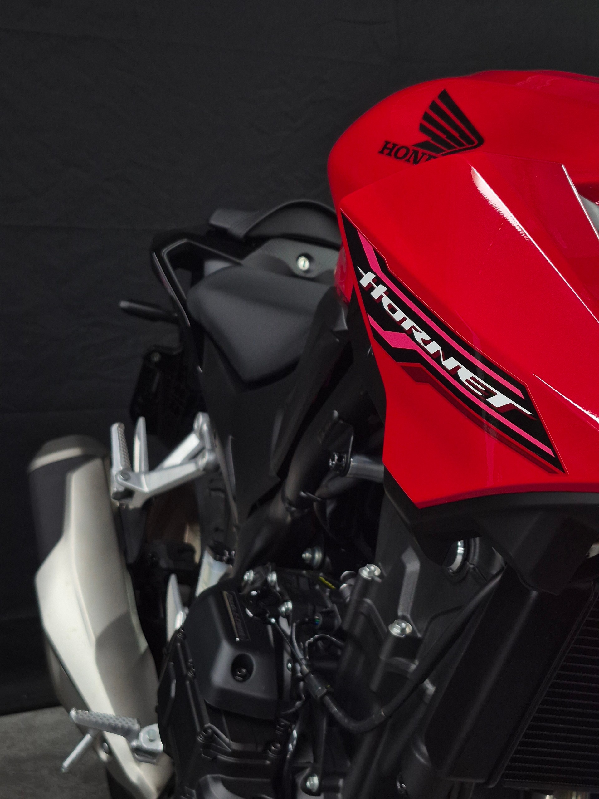 HONDA CB 500 Hornet E-Clutch-image-8