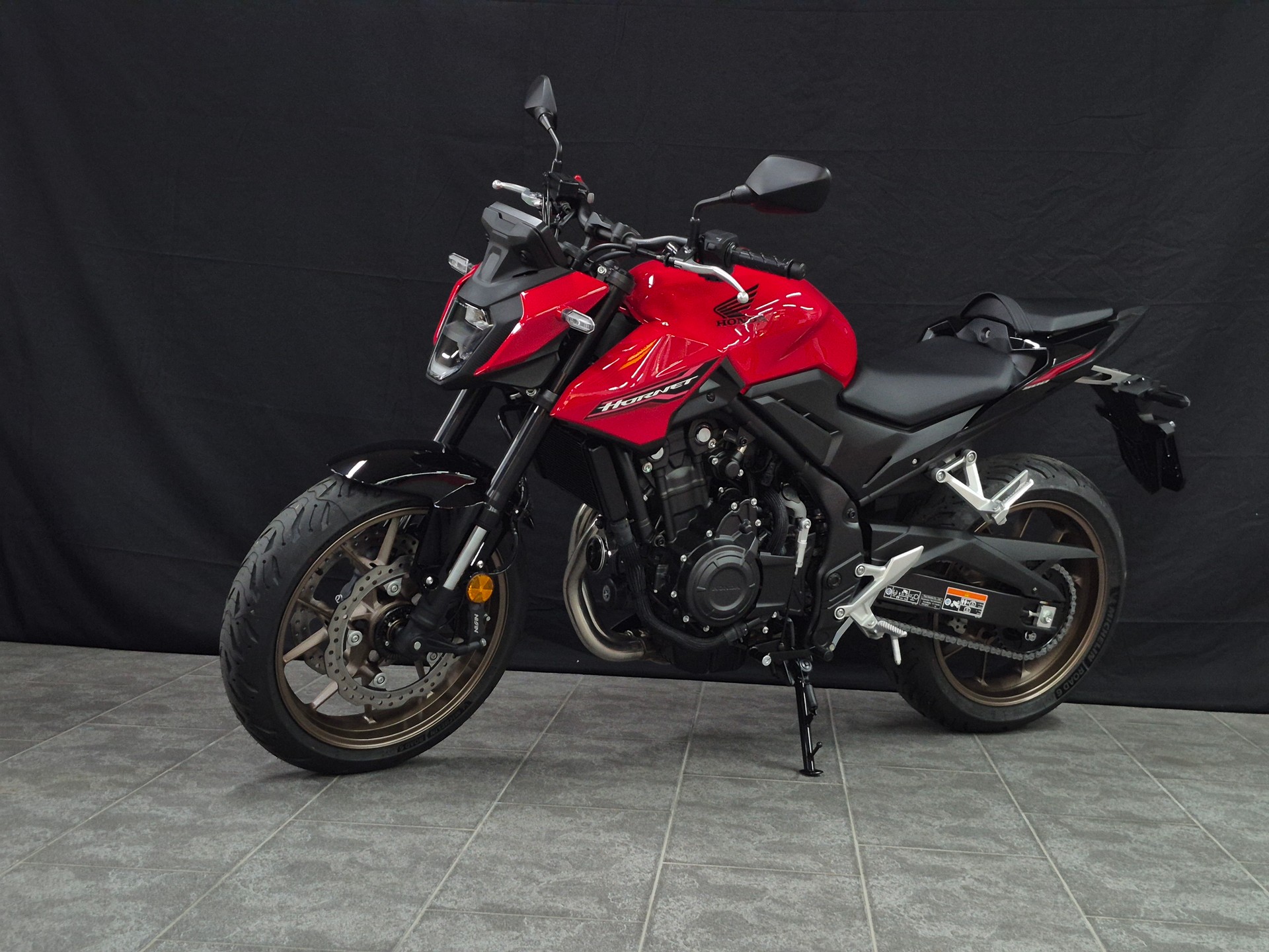 HONDA CB 500 Hornet E-Clutch-image-4