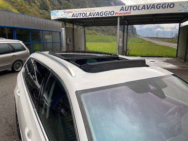 VW Passat Variant 2.0 TSI R-Line Edition 4Motion DSG-image-7