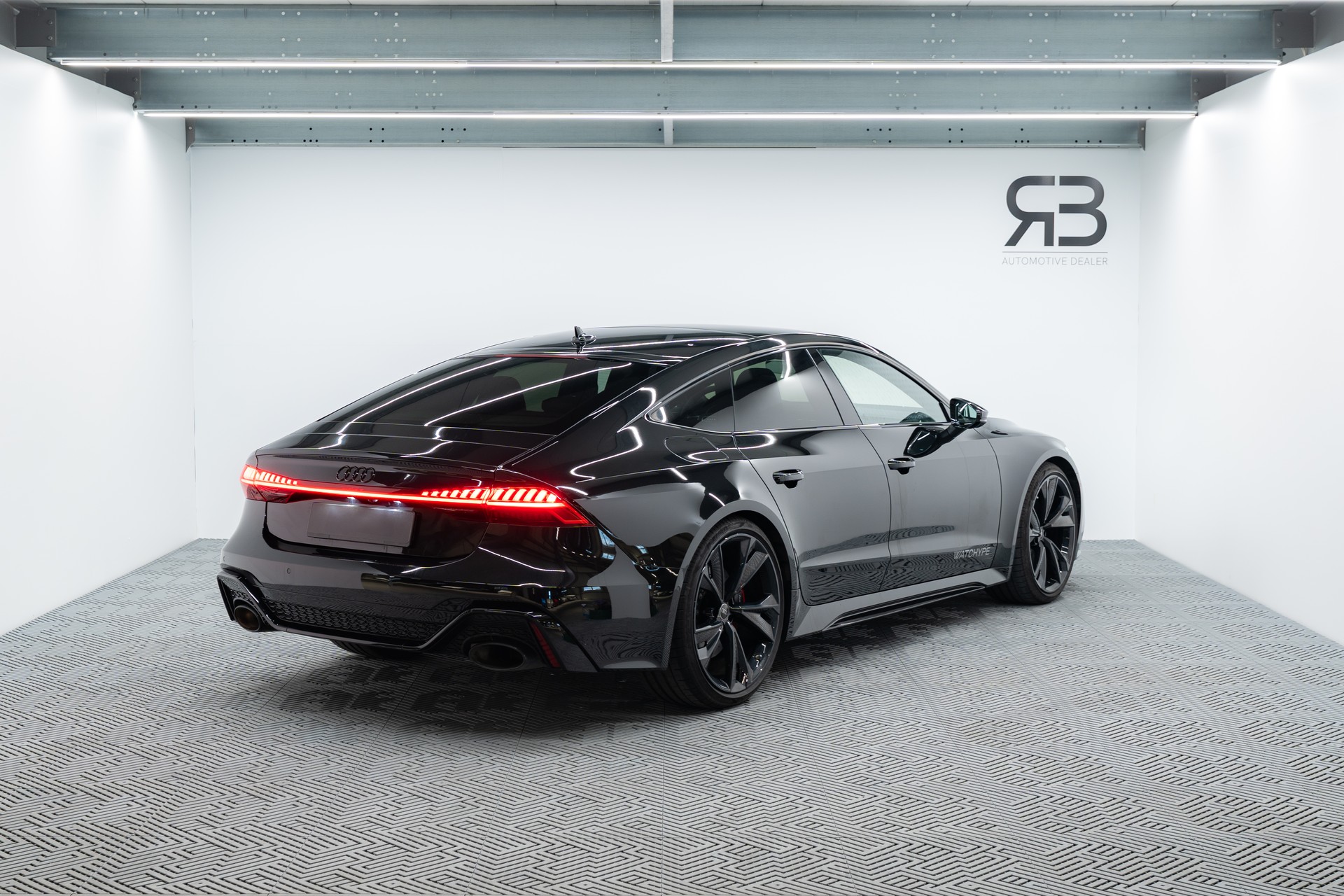 AUDI RS7 Sportback MHEV-image-2
