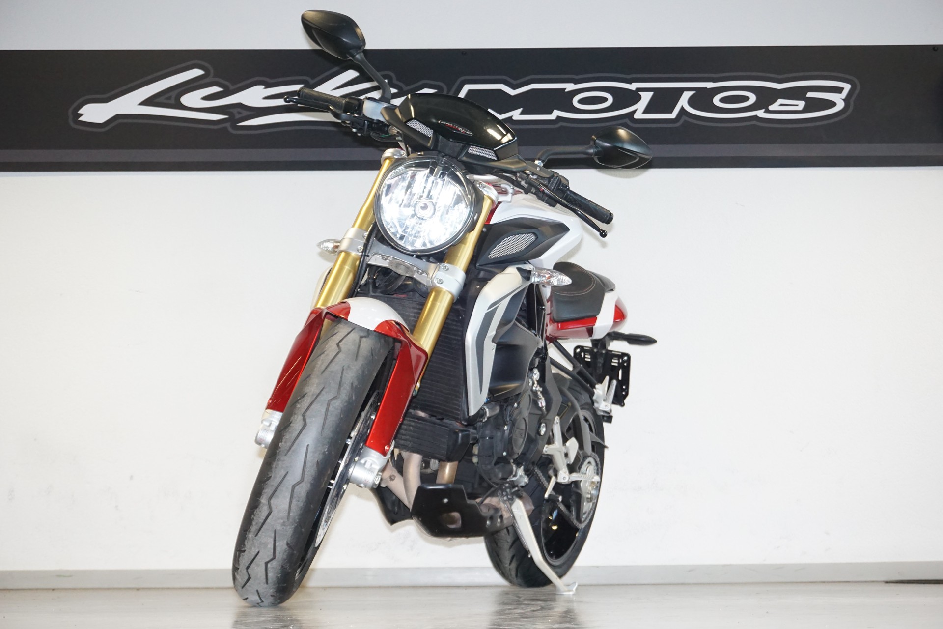 MV AGUSTA B3 Brutale 800 RR ABS-image-1