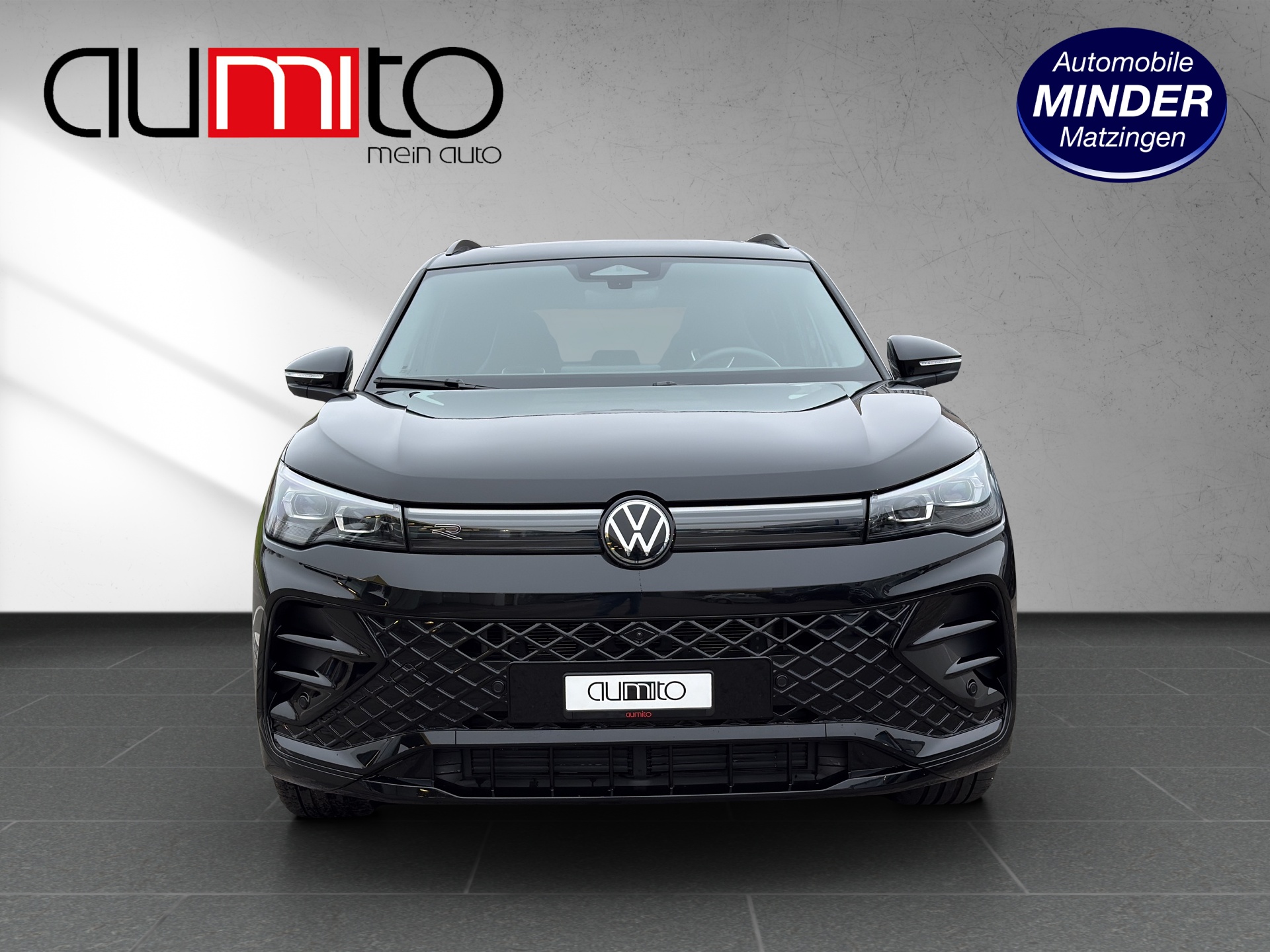 VW Tiguan 2.0 TDI SCR R-Line 4Motion DSG-image-14