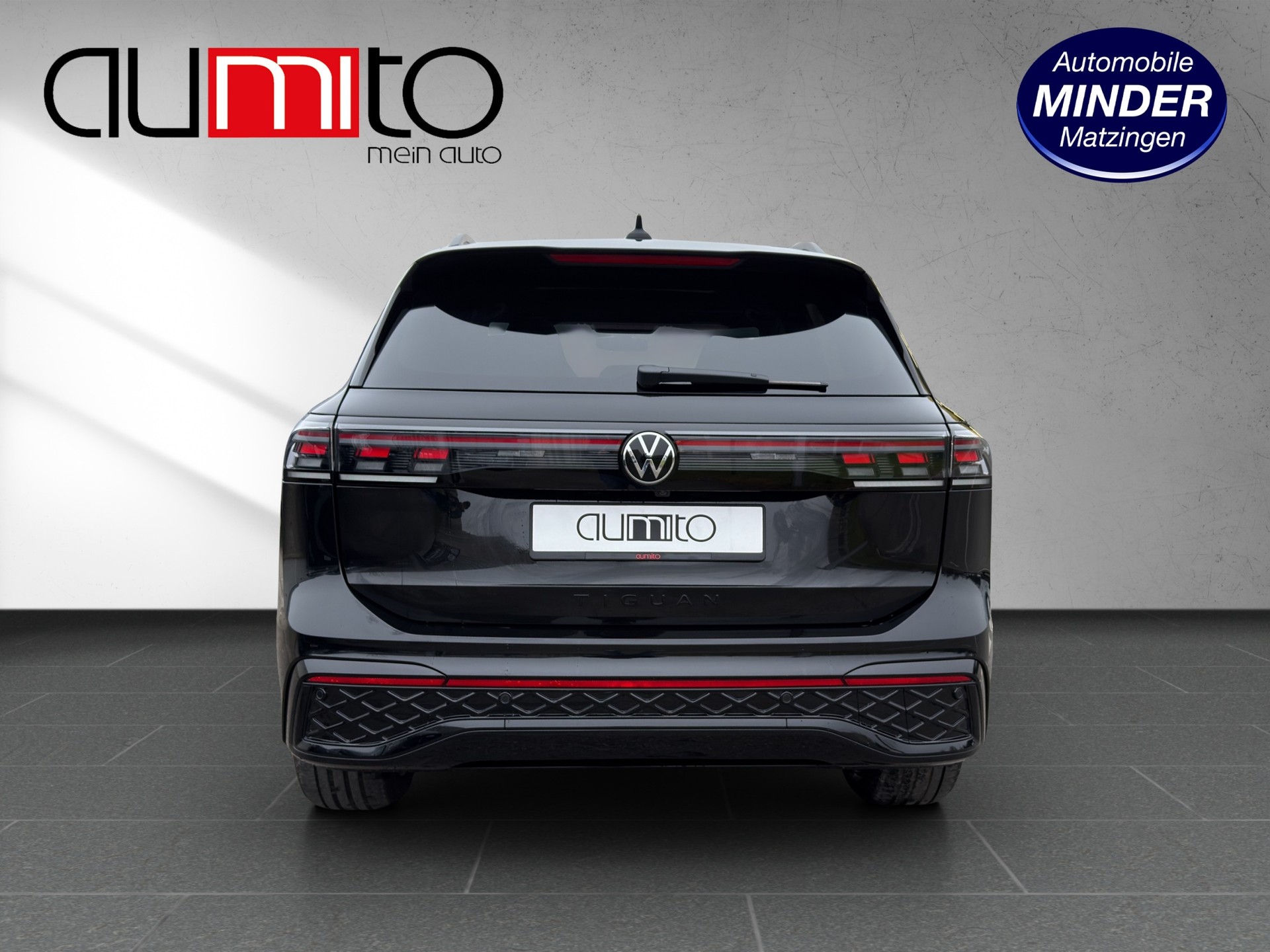 VW Tiguan 2.0 TDI SCR R-Line 4Motion DSG-image-3