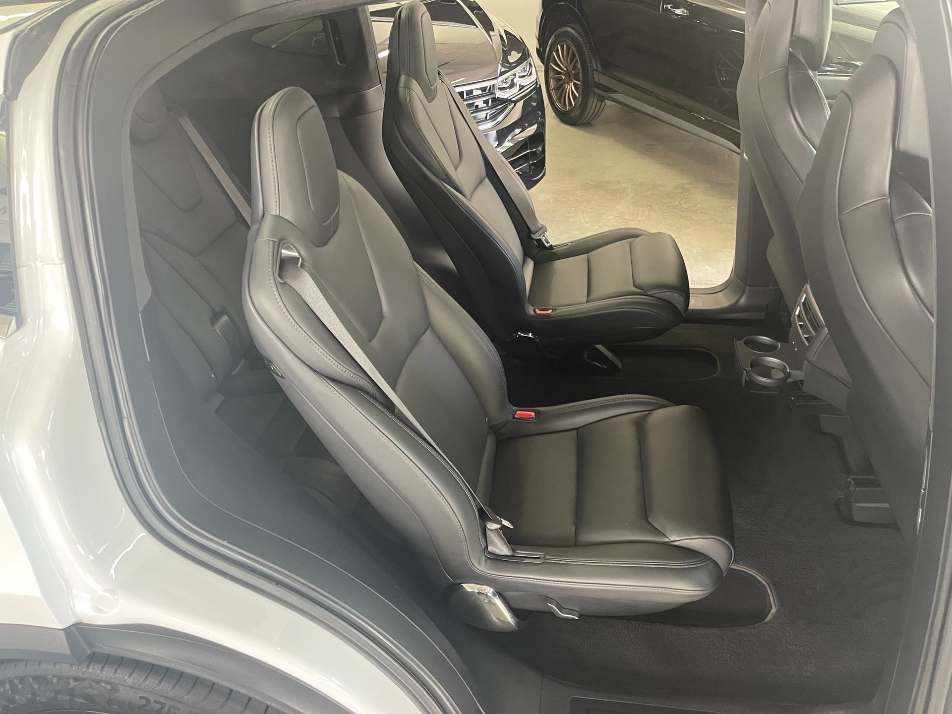 TESLA Model X 6 Plätze ! Maximale-Reichweite !-image-14