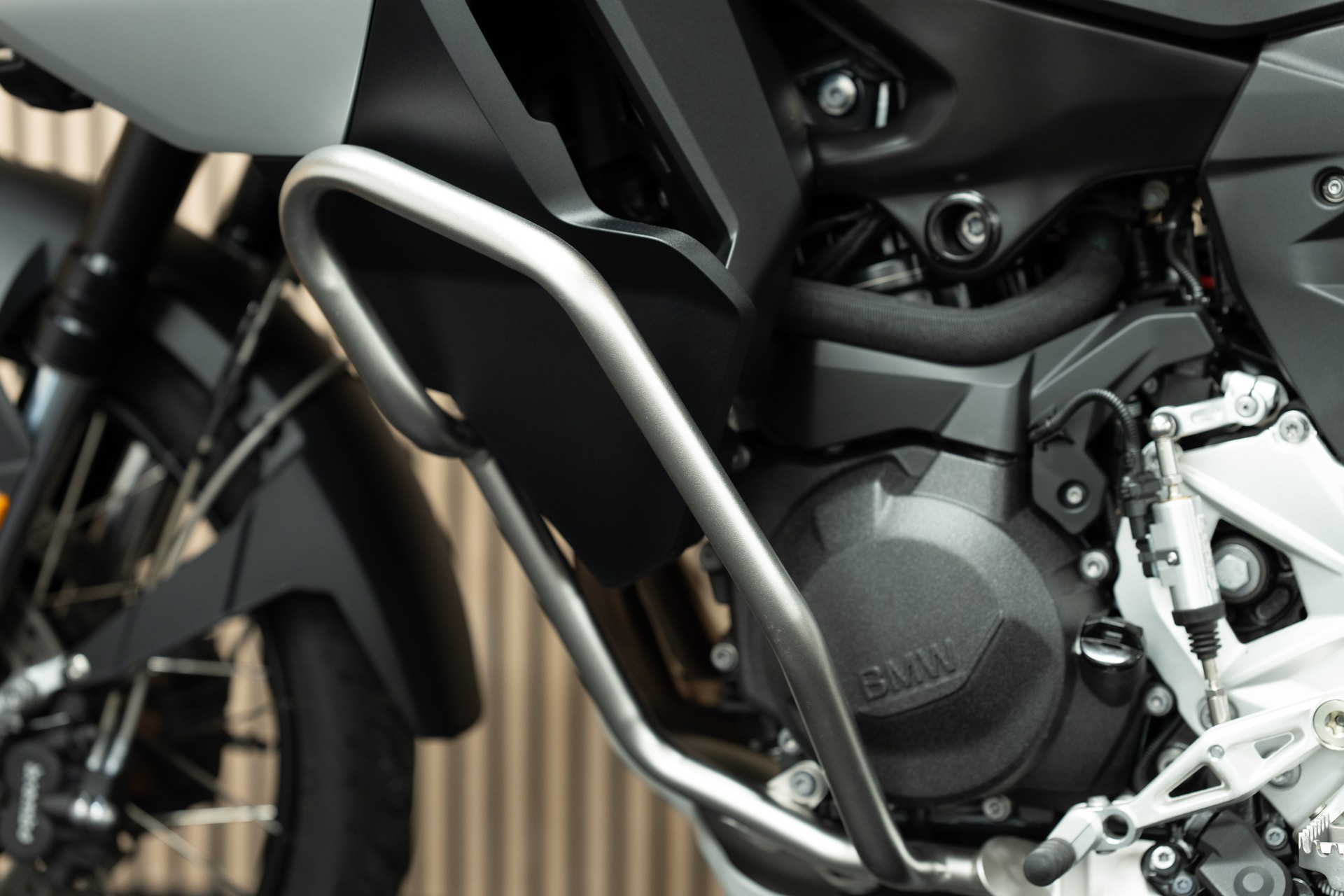 BMW F 900 GS Adventure-image-3