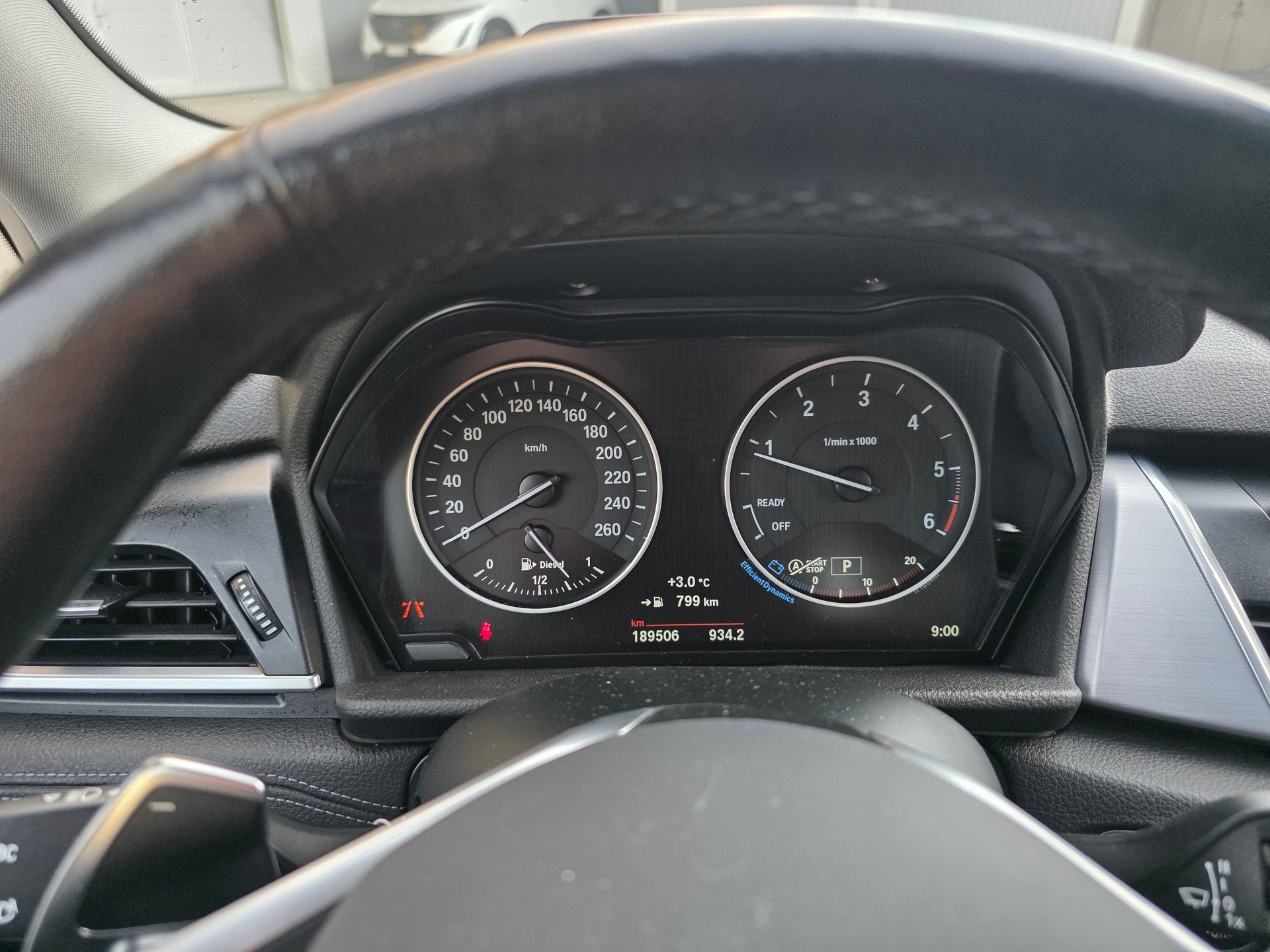 BMW 220d xDrive Active Tourer Sport Line Steptronic-image-14