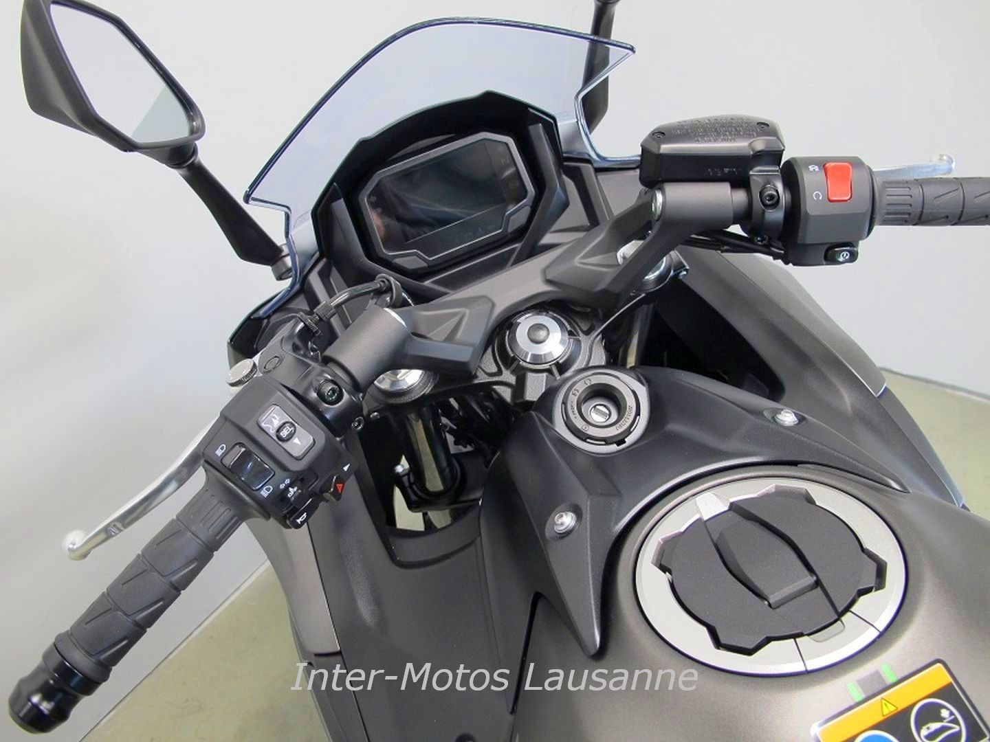 KAWASAKI NINJA 650 (3550KW)-image-7