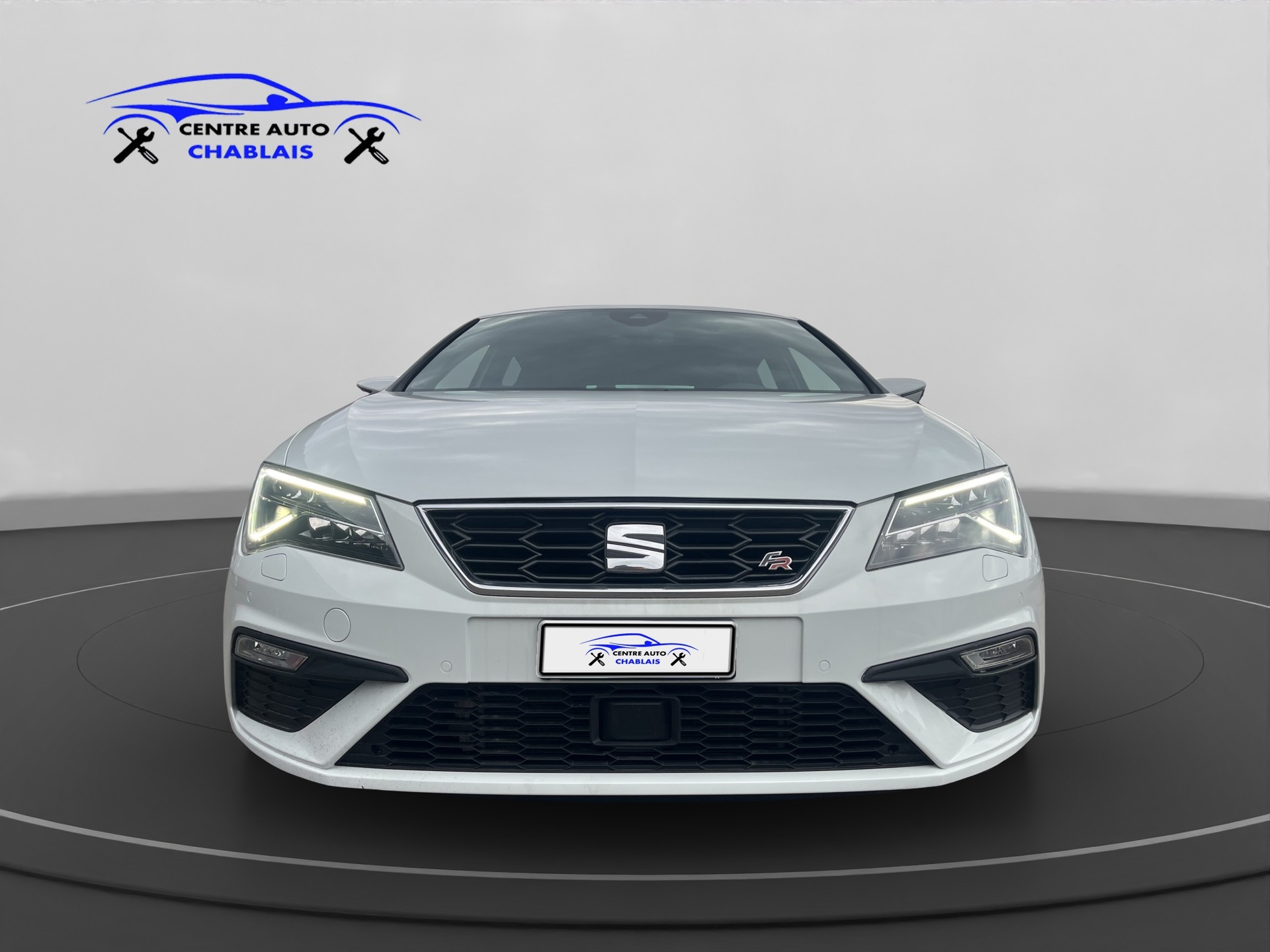 SEAT Leon 1.5 TGI CNG Swiss FR DSG-image-1