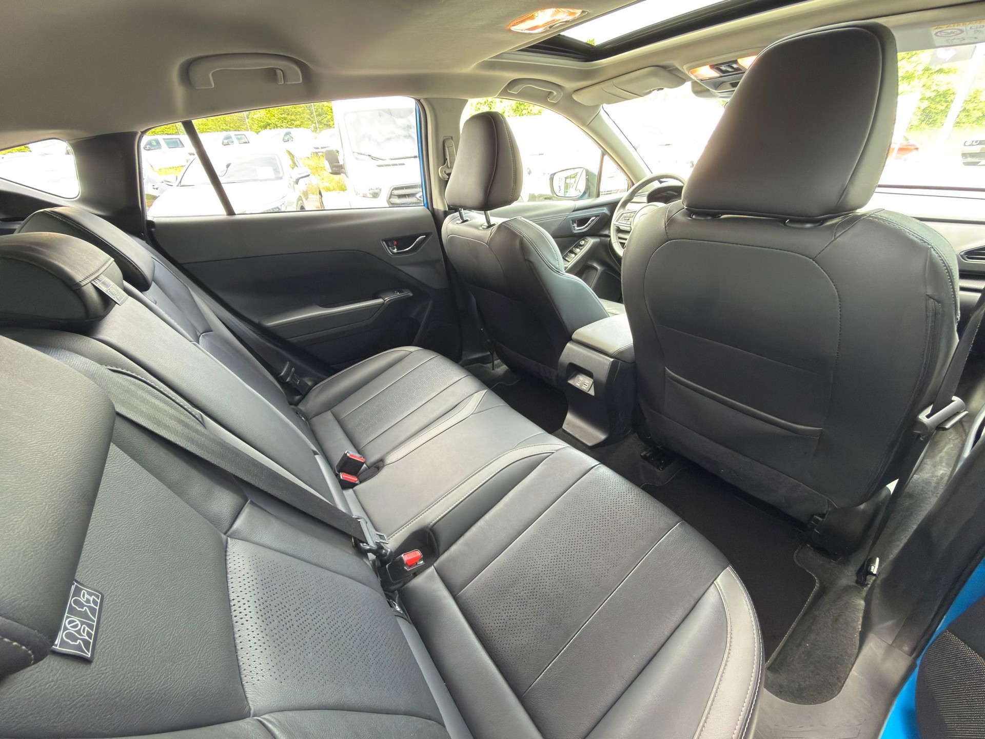 SUBARU Crosstrek 2.0 e-Boxer Luxury AWD Lineartronic-image-8