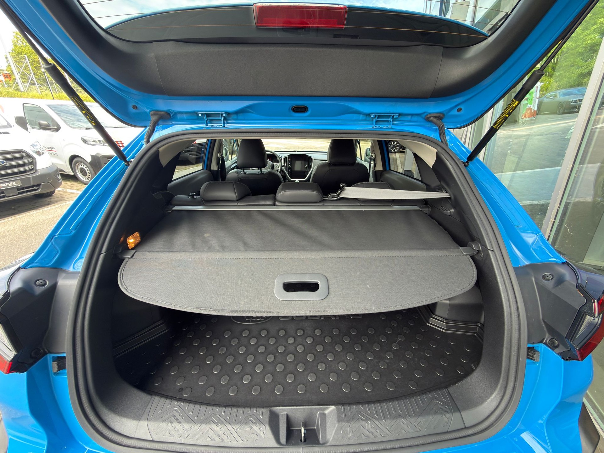 SUBARU Crosstrek 2.0 e-Boxer Luxury AWD Lineartronic-image-13