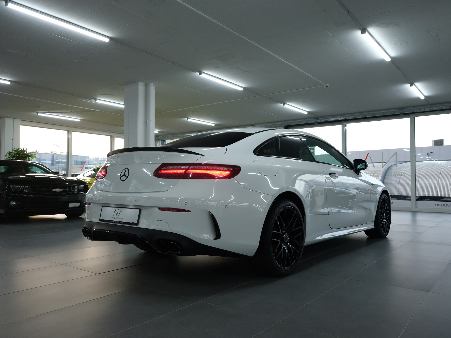 MERCEDES-BENZ E 400 Coupé AMG Line 4 Matic 9G-Tronic-showroom-element-2