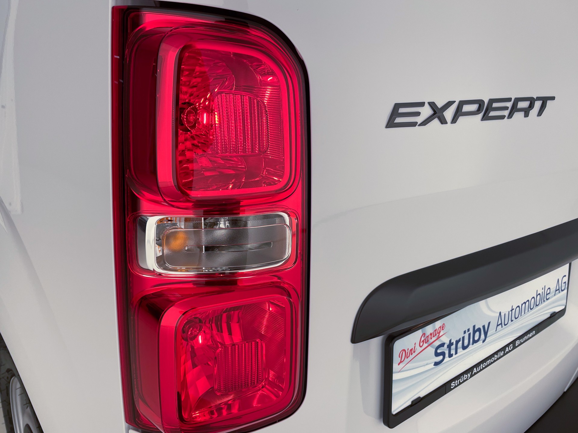 PEUGEOT Expert Kaw. Standard 1.5 BlueHDi 120 S/S-image-31