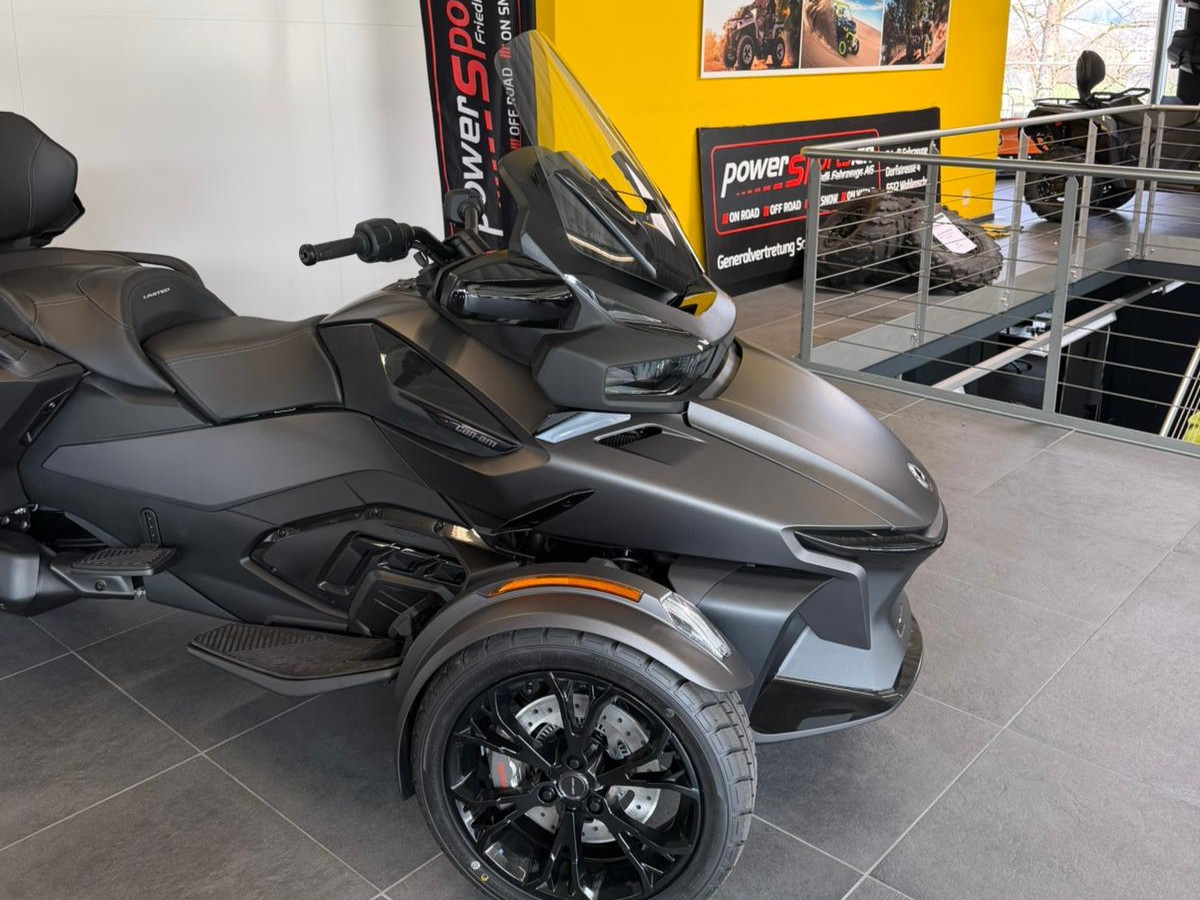 CAN-AM Spyder RT LTD-image-12