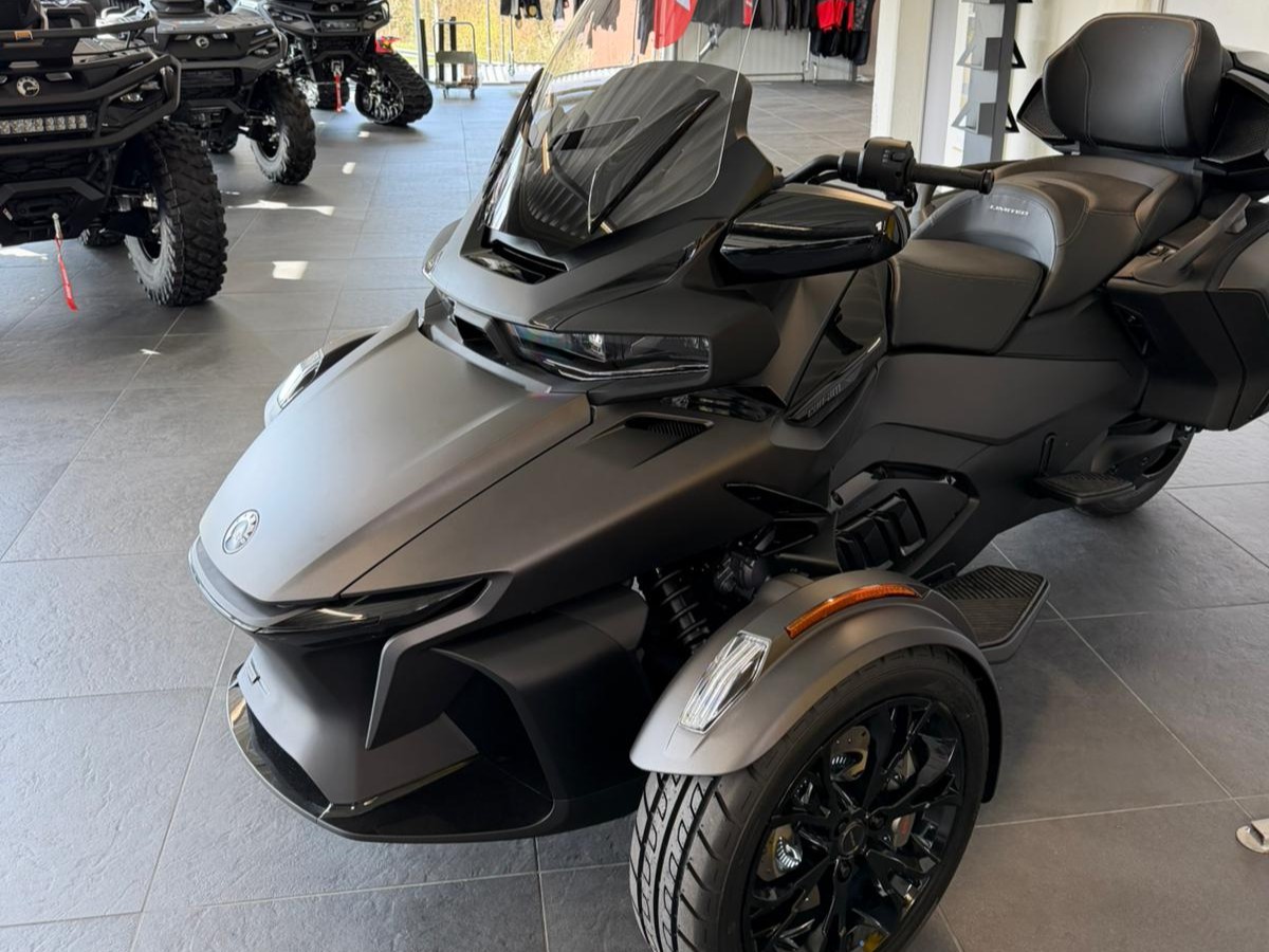 CAN-AM Spyder RT LTD-image-2